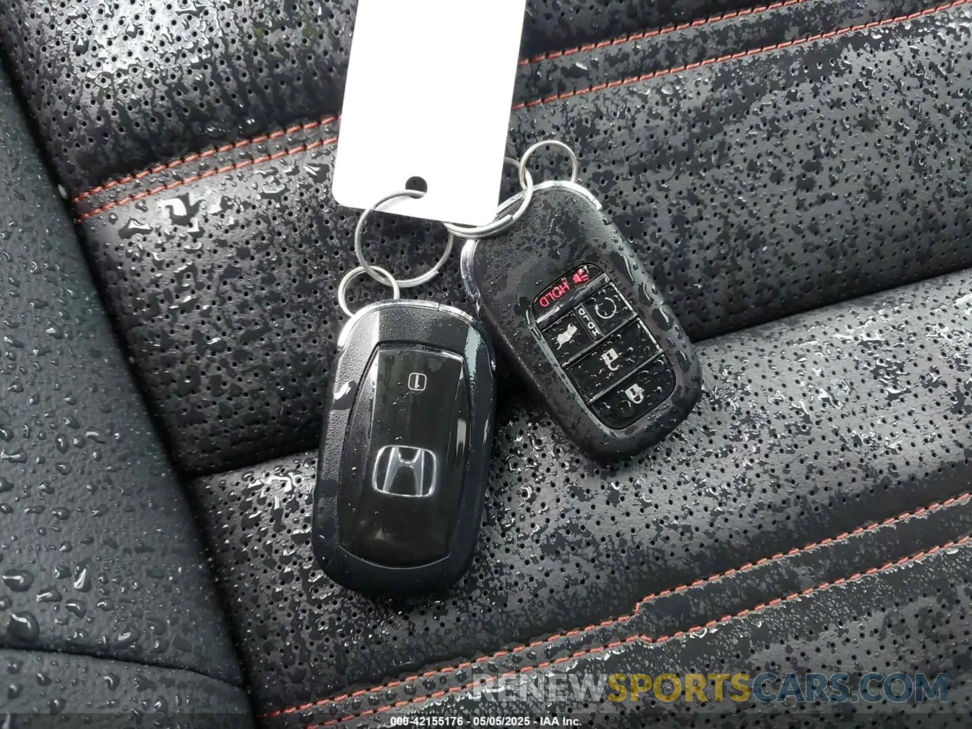 11 Photograph of a damaged car 7FARS6H85SE035382 HONDA CR-V HYBRID 2025