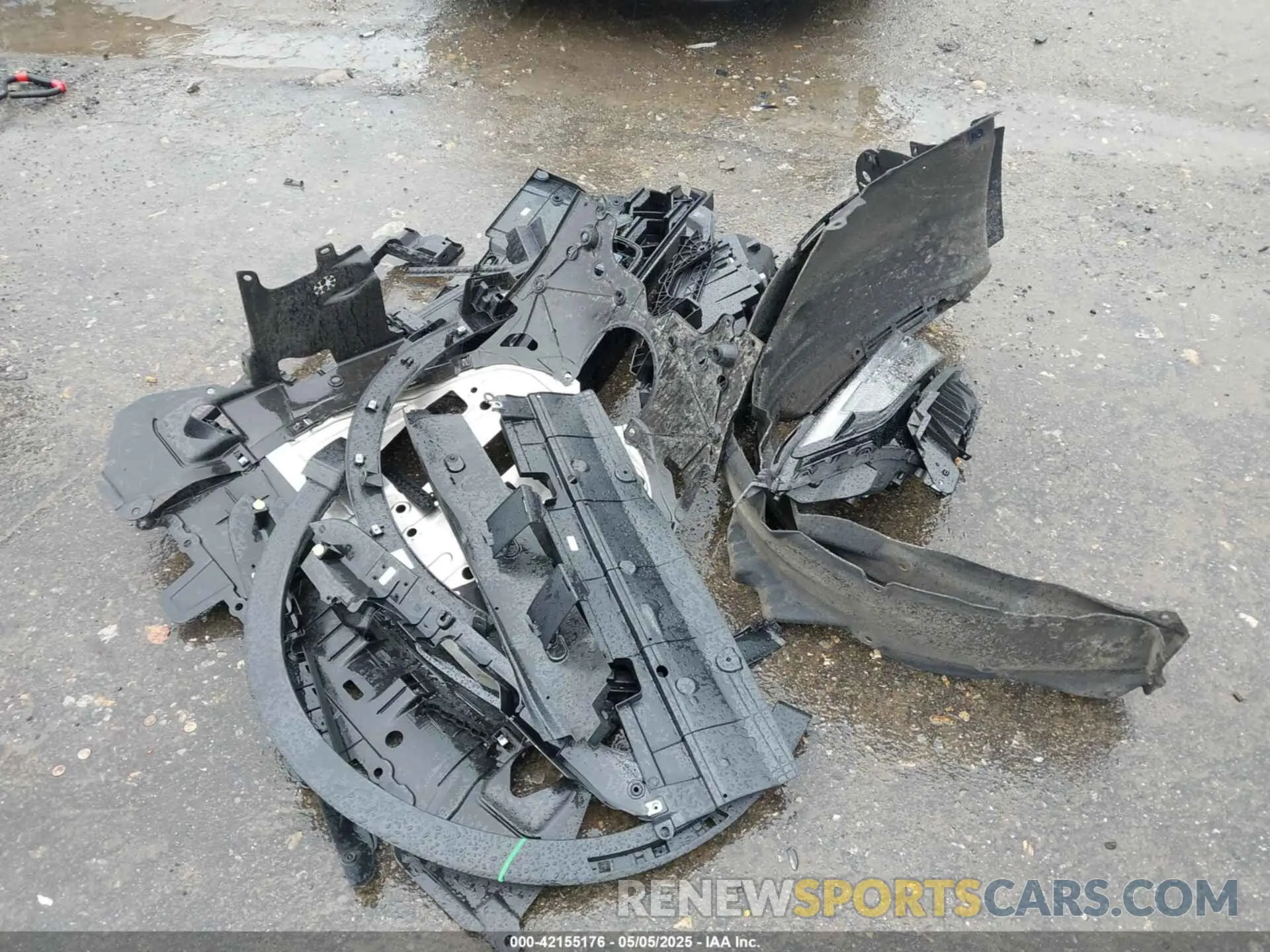 12 Photograph of a damaged car 7FARS6H85SE035382 HONDA CR-V HYBRID 2025