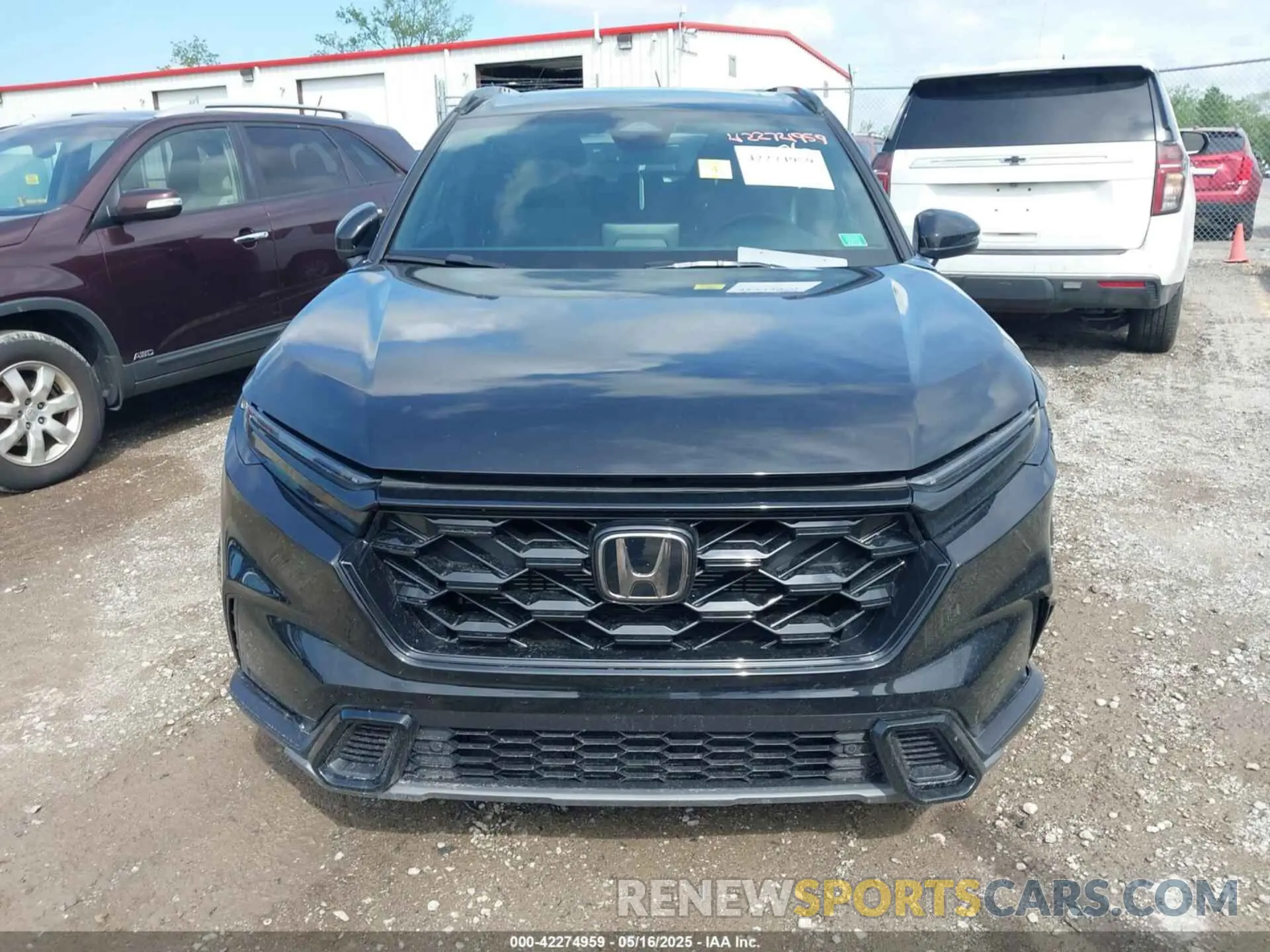 12 Photograph of a damaged car 7FARS6H86SE039876 HONDA CR-V HYBRID 2025