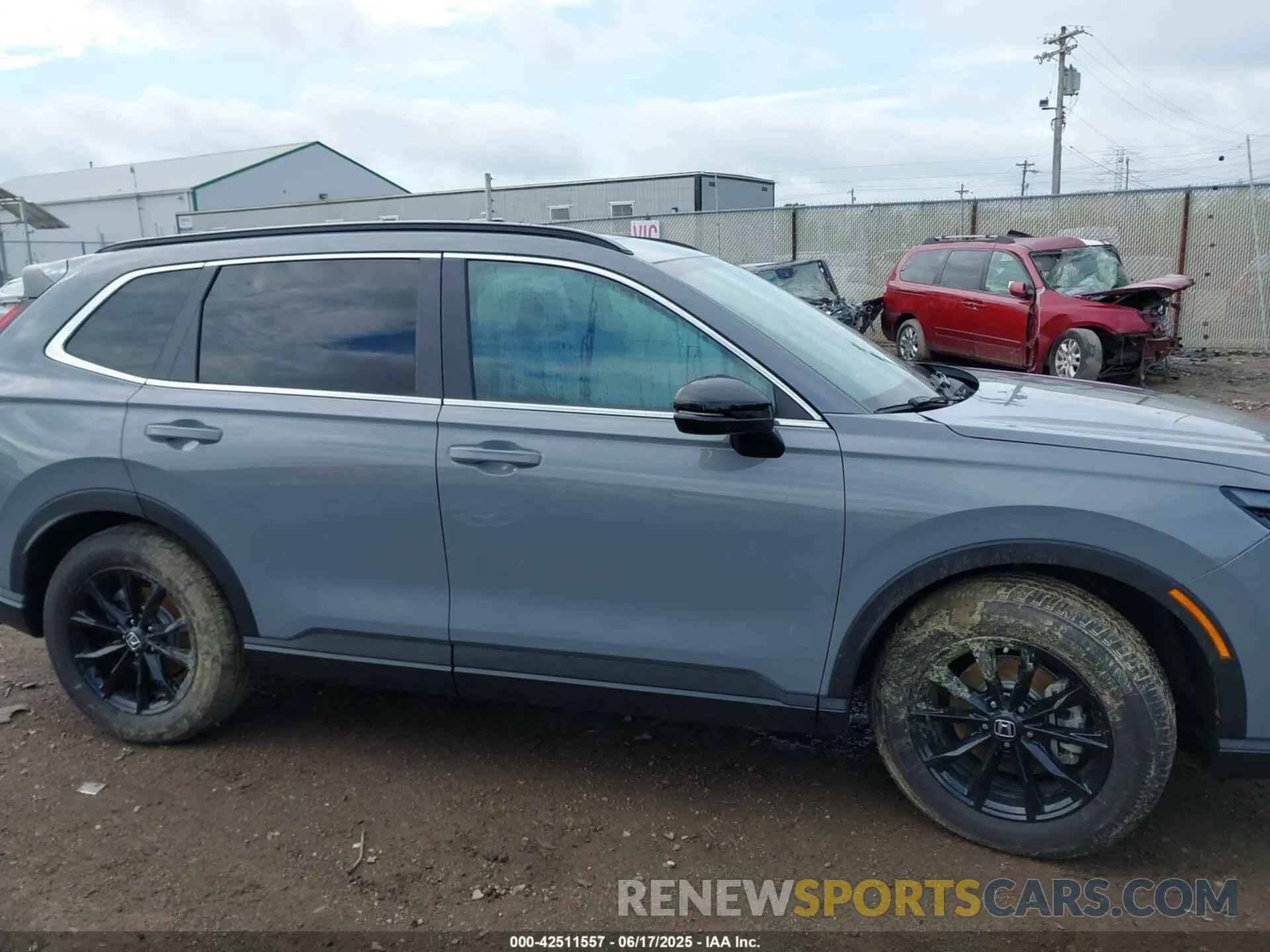 13 Photograph of a damaged car 7FARS6H86SE073414 HONDA CR-V HYBRID 2025