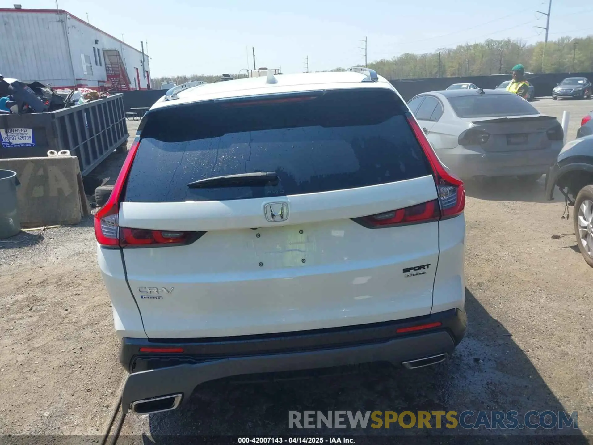 16 Photograph of a damaged car 7FARS6H90SE012794 HONDA CR-V HYBRID 2025