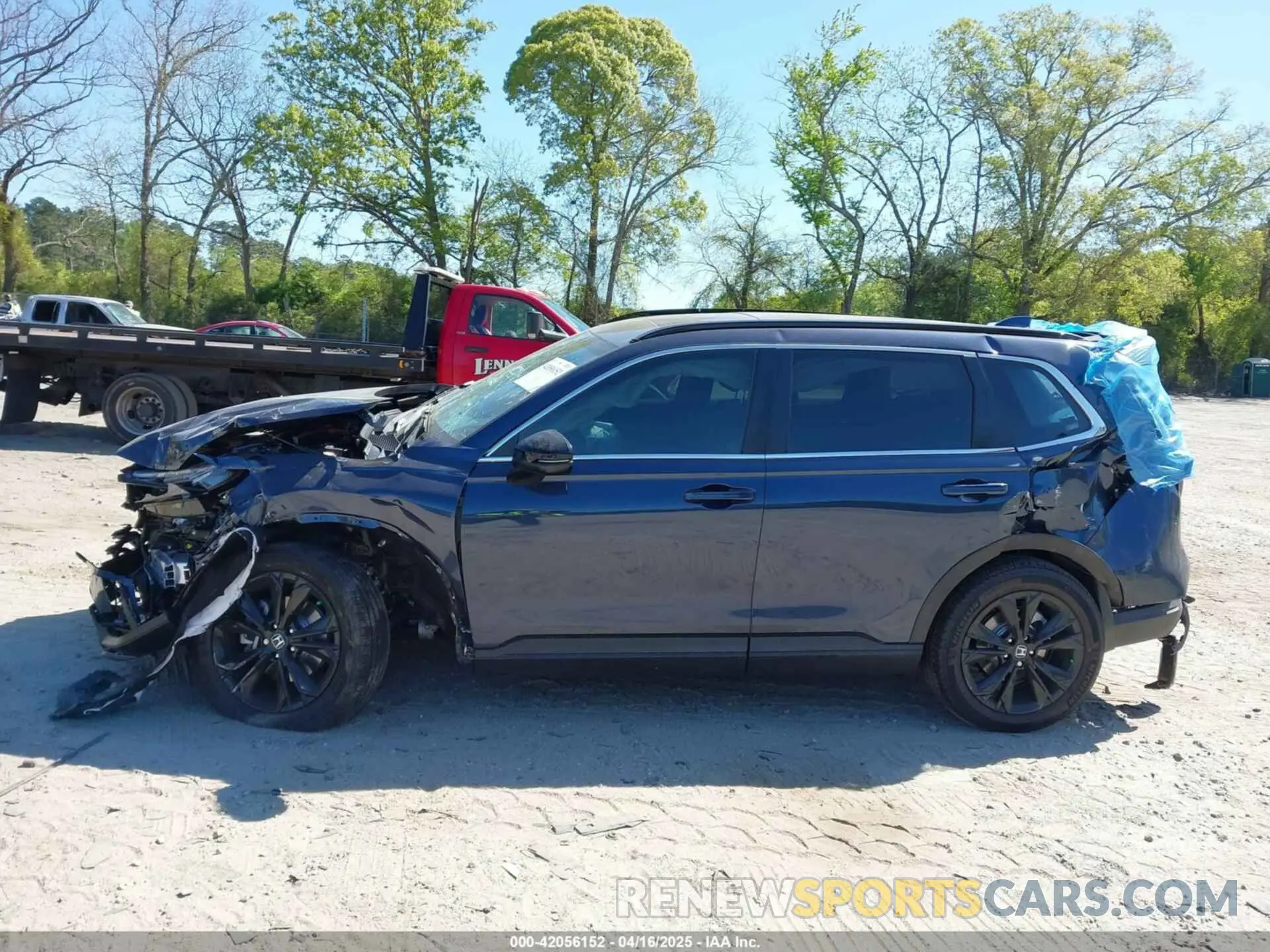14 Photograph of a damaged car 7FARS6H91SE048977 HONDA CR-V HYBRID 2025