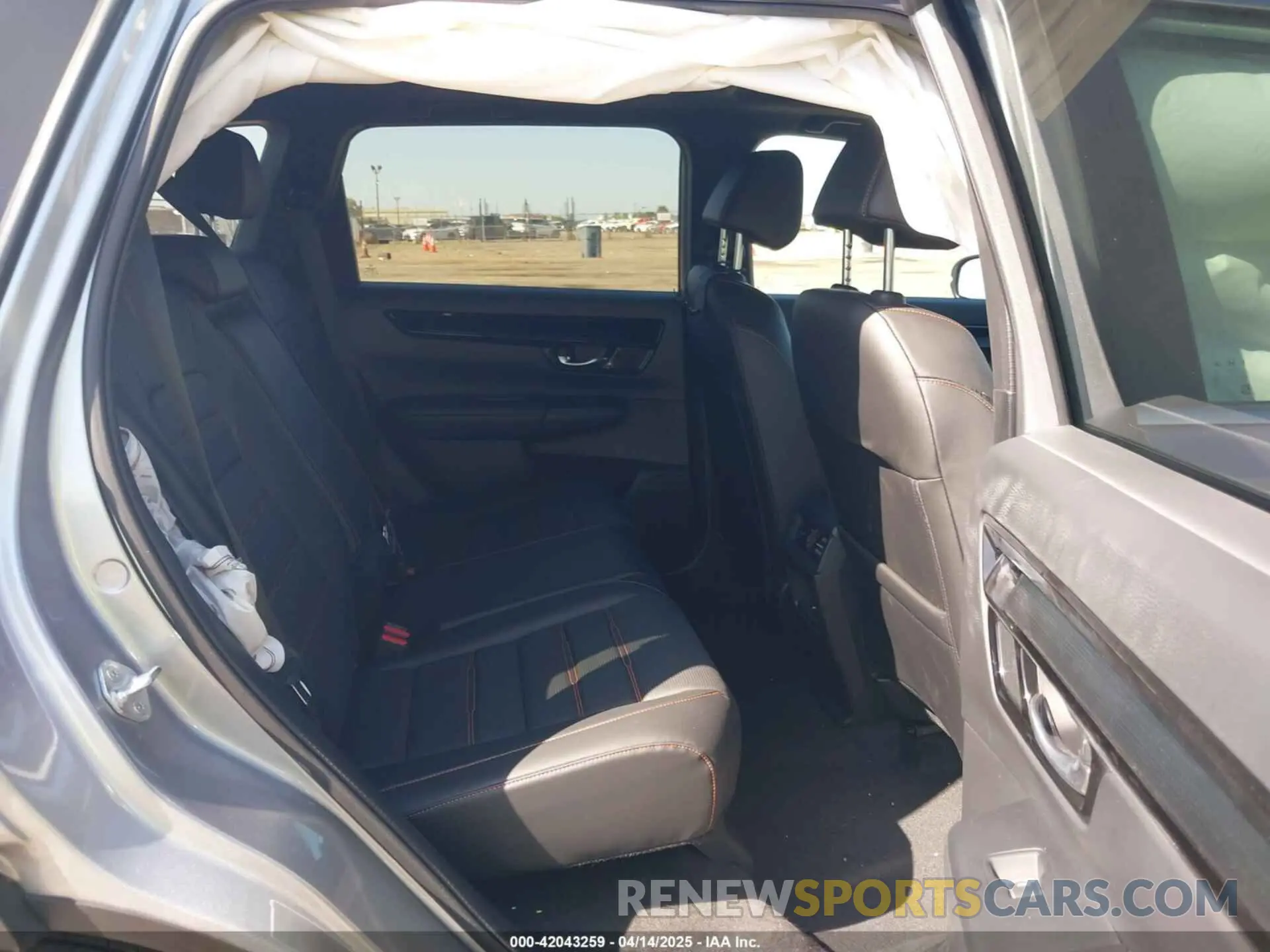 8 Photograph of a damaged car 7FARS6H91SE052754 HONDA CR-V HYBRID 2025