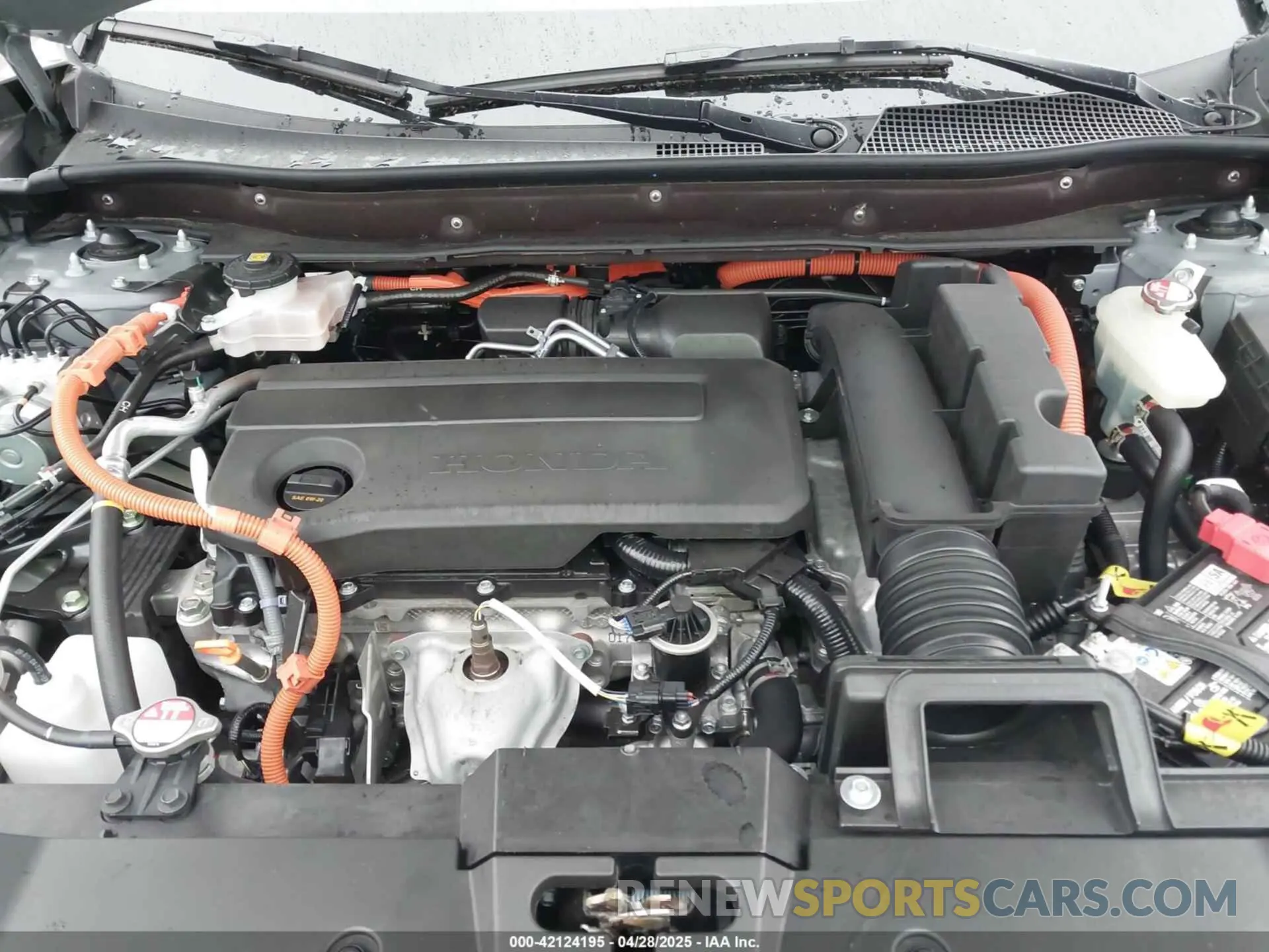 10 Photograph of a damaged car 7FARS6H96SE033701 HONDA CR-V HYBRID 2025