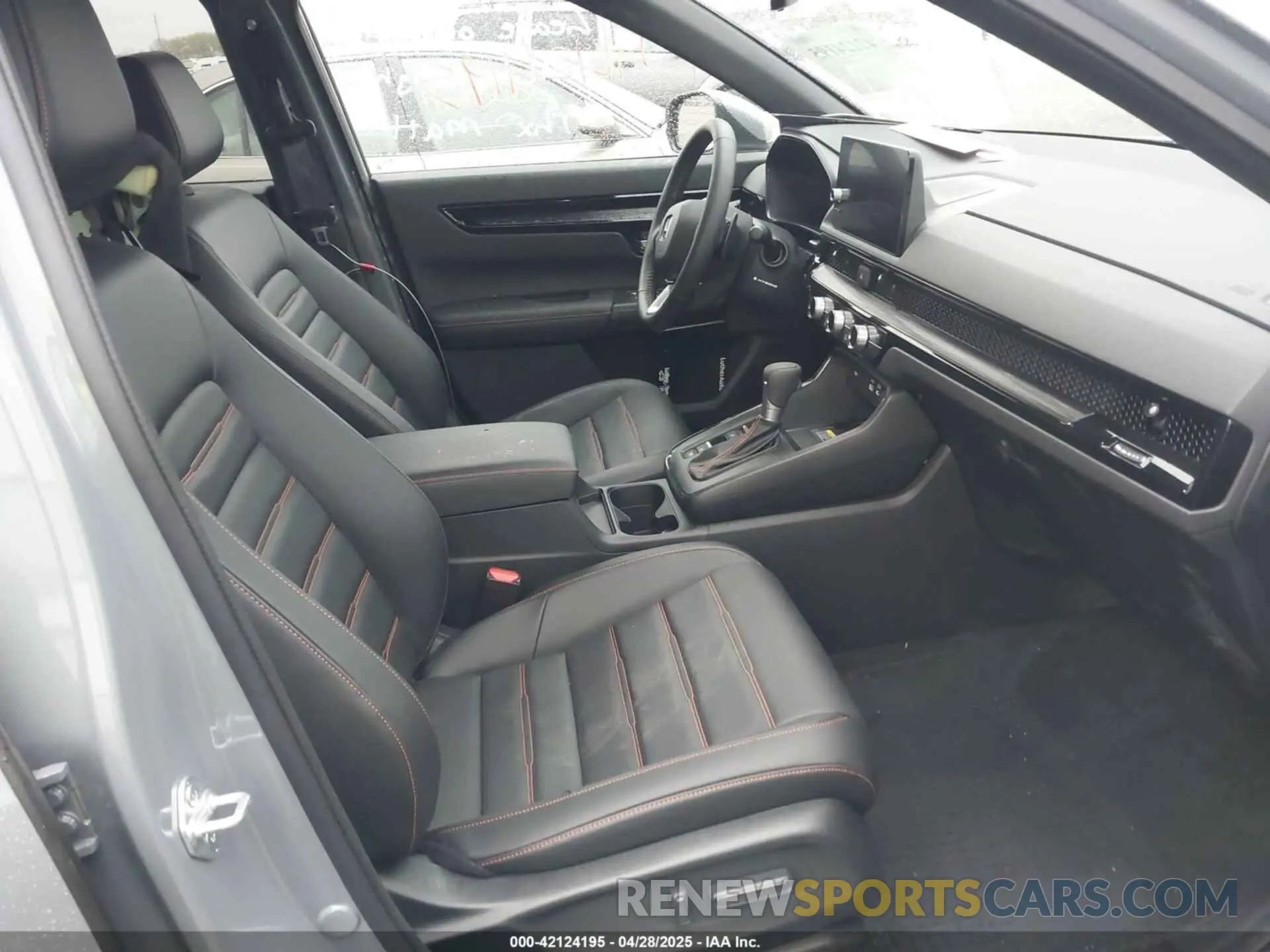 5 Photograph of a damaged car 7FARS6H96SE033701 HONDA CR-V HYBRID 2025
