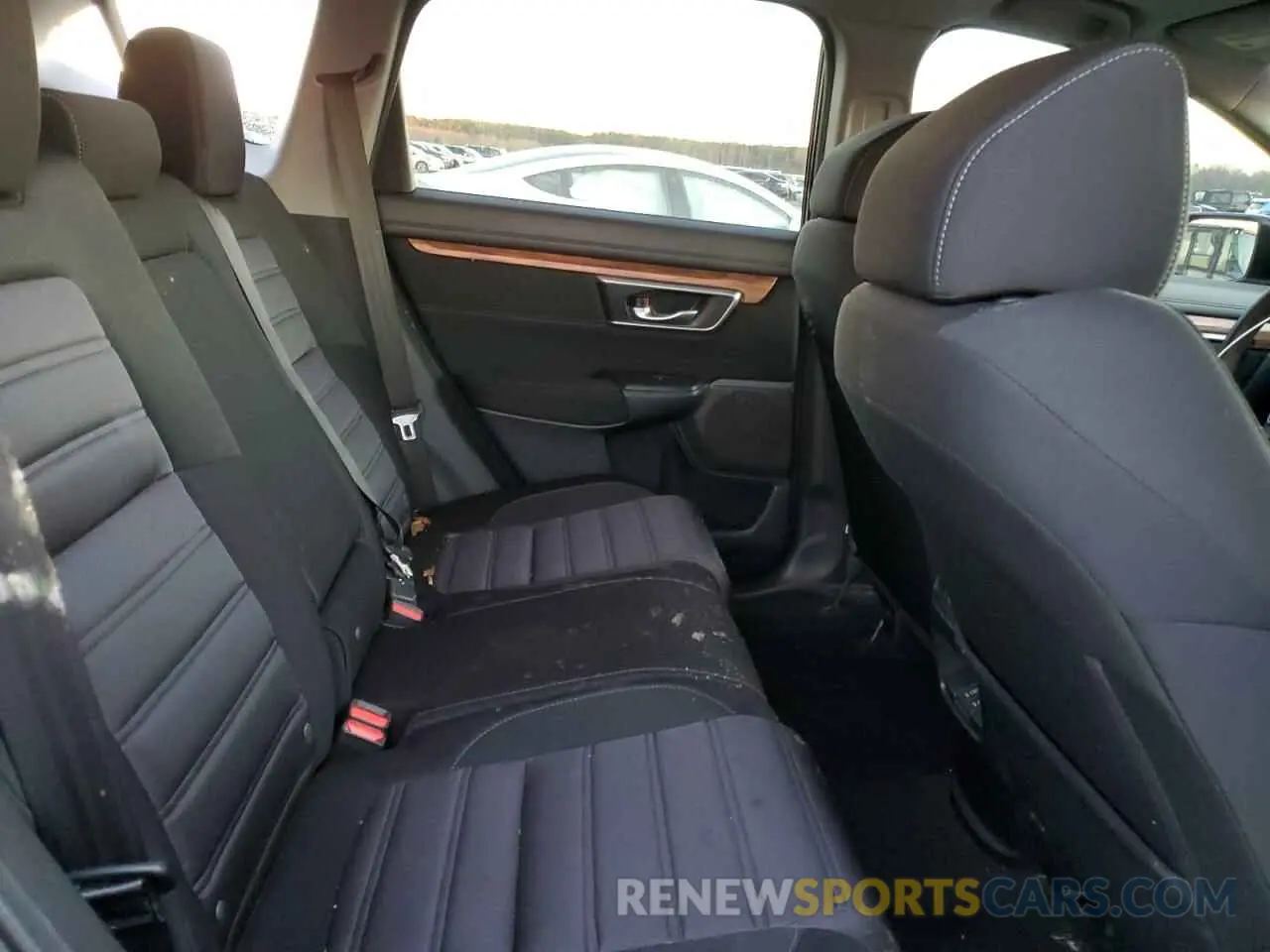 11 Photograph of a damaged car 2HKRW1H53KH513079 HONDA CRV 2019