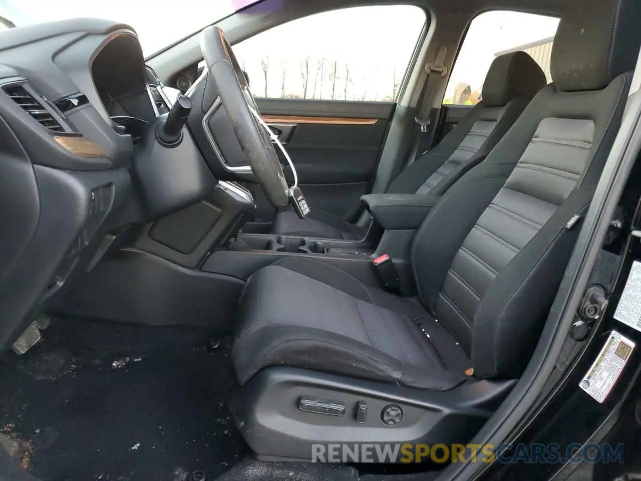 7 Photograph of a damaged car 2HKRW1H53KH513079 HONDA CRV 2019