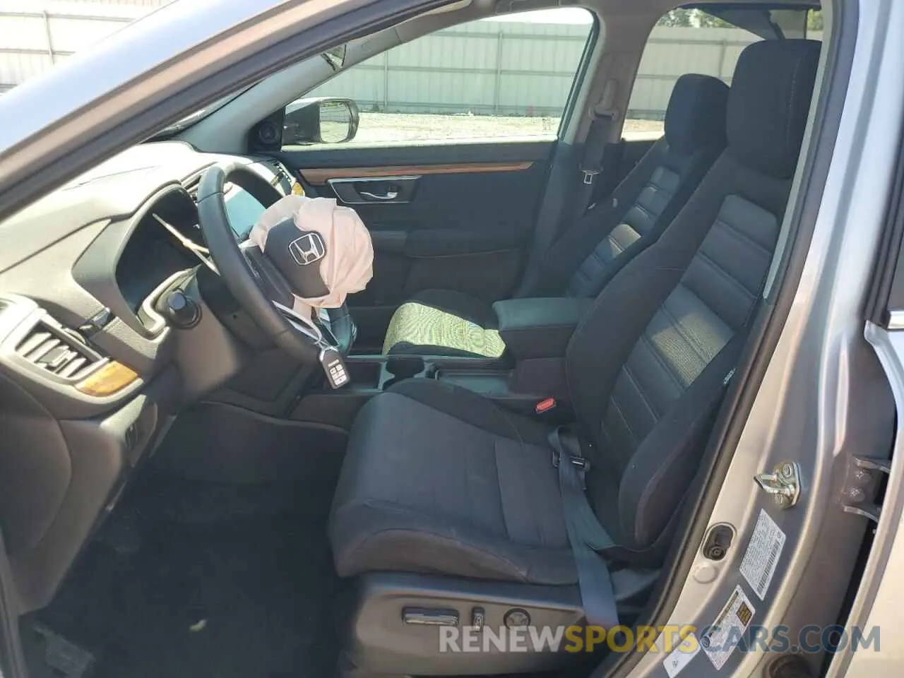 7 Photograph of a damaged car 2HKRW1H56KH515506 HONDA CRV 2019