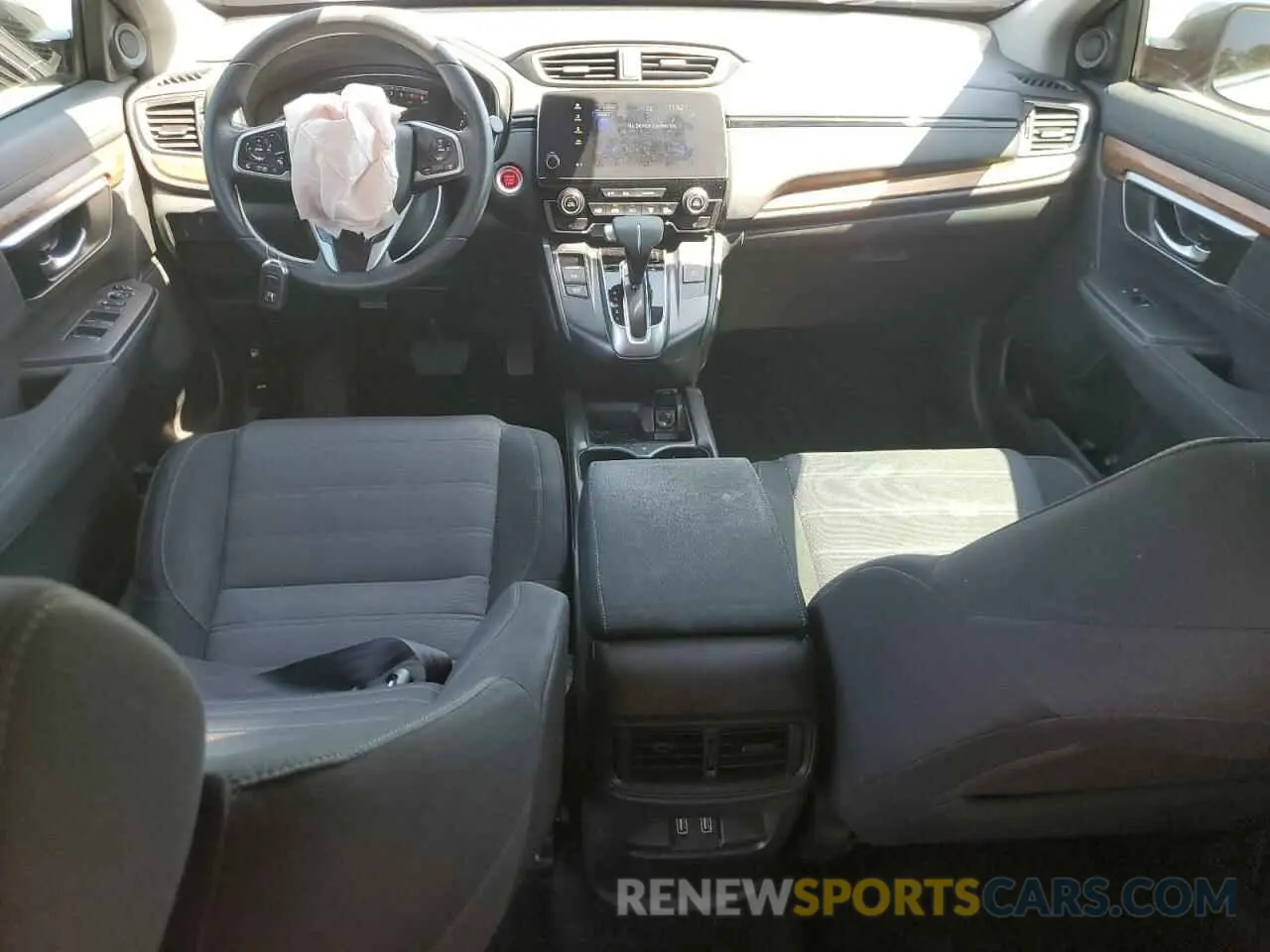 8 Photograph of a damaged car 2HKRW1H56KH515506 HONDA CRV 2019