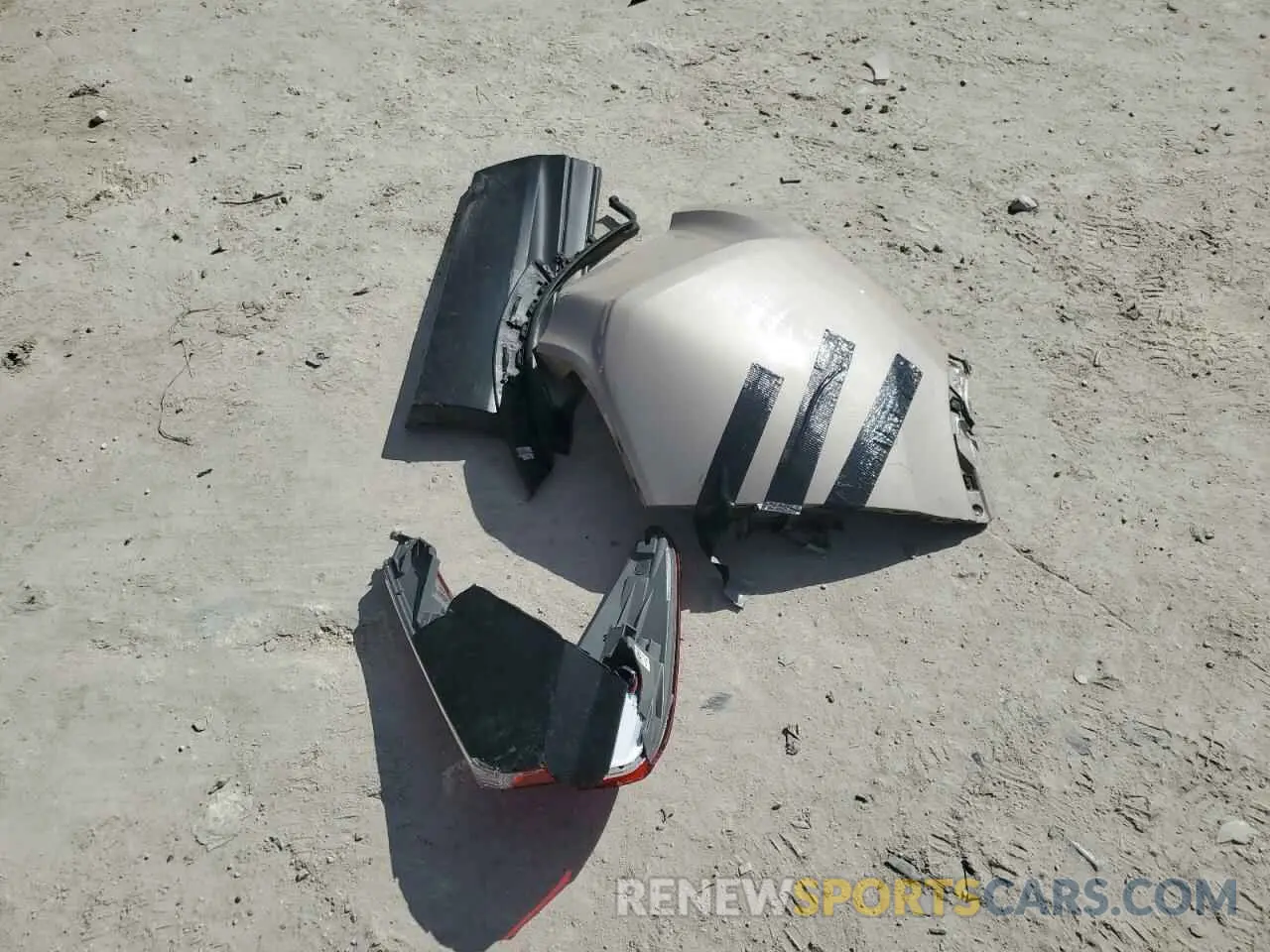 14 Photograph of a damaged car 2HKRW1H58KH501848 HONDA CRV 2019