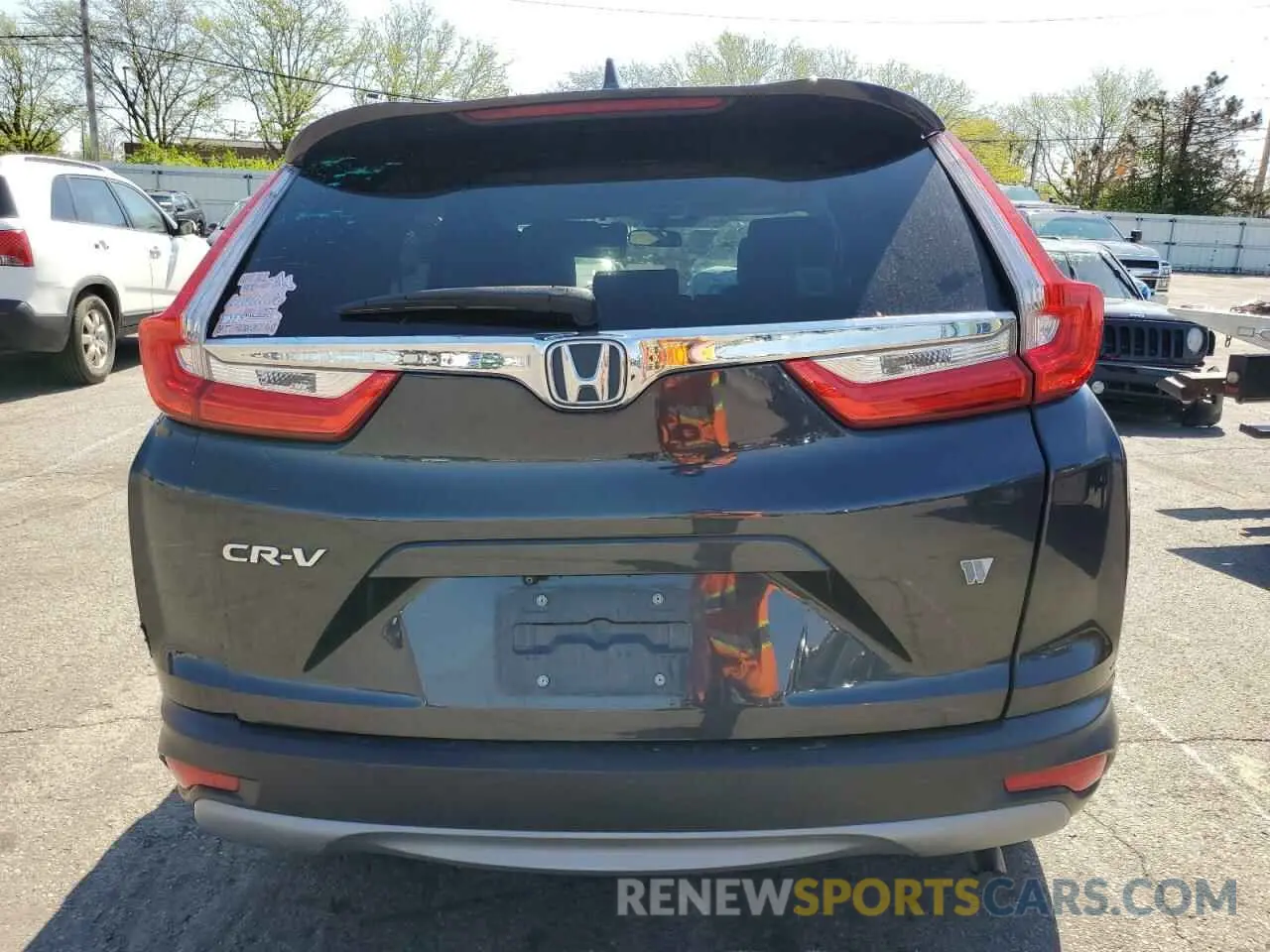6 Photograph of a damaged car 2HKRW1H59KH505763 HONDA CRV 2019