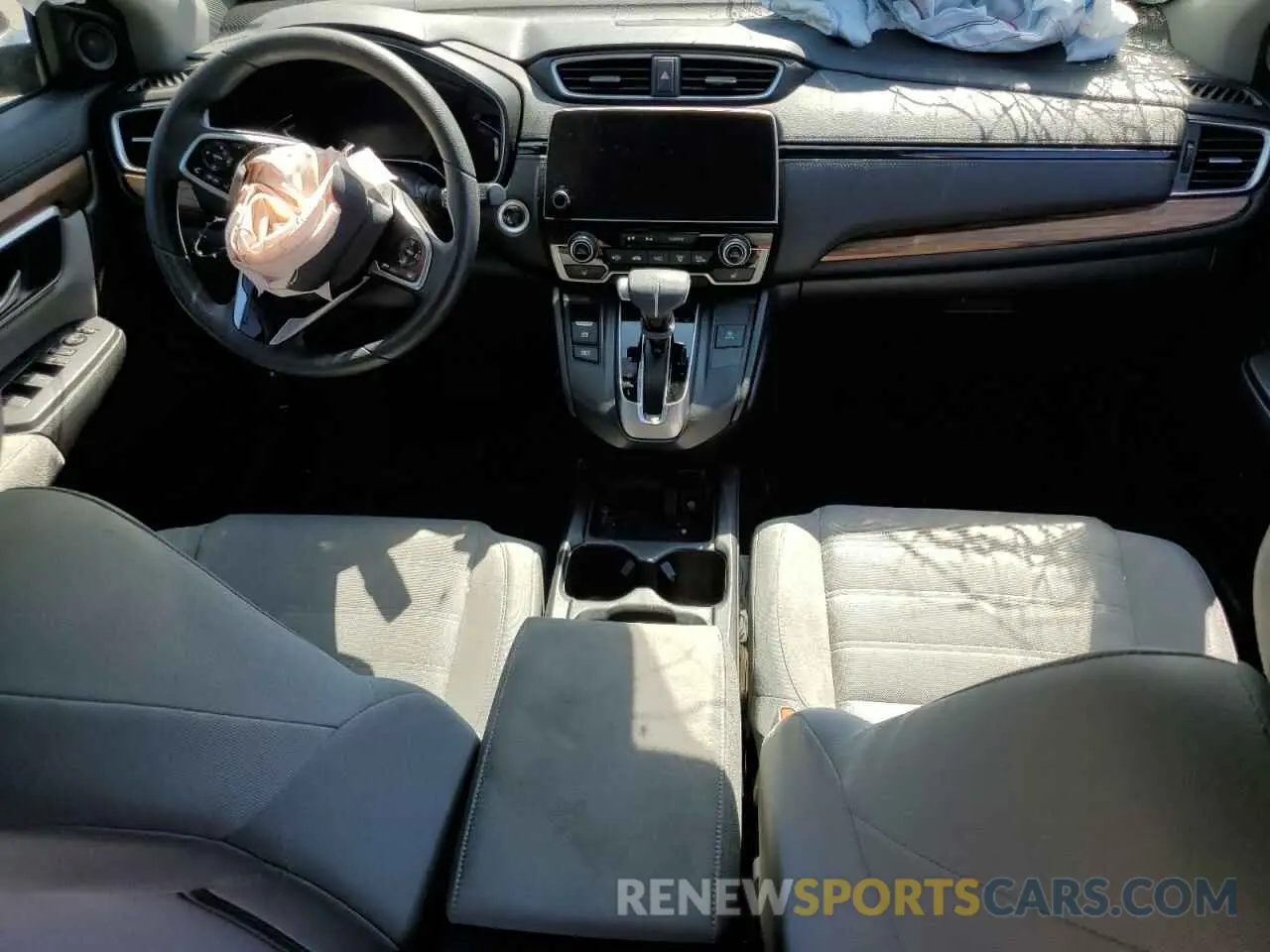8 Photograph of a damaged car 2HKRW1H59KH505763 HONDA CRV 2019
