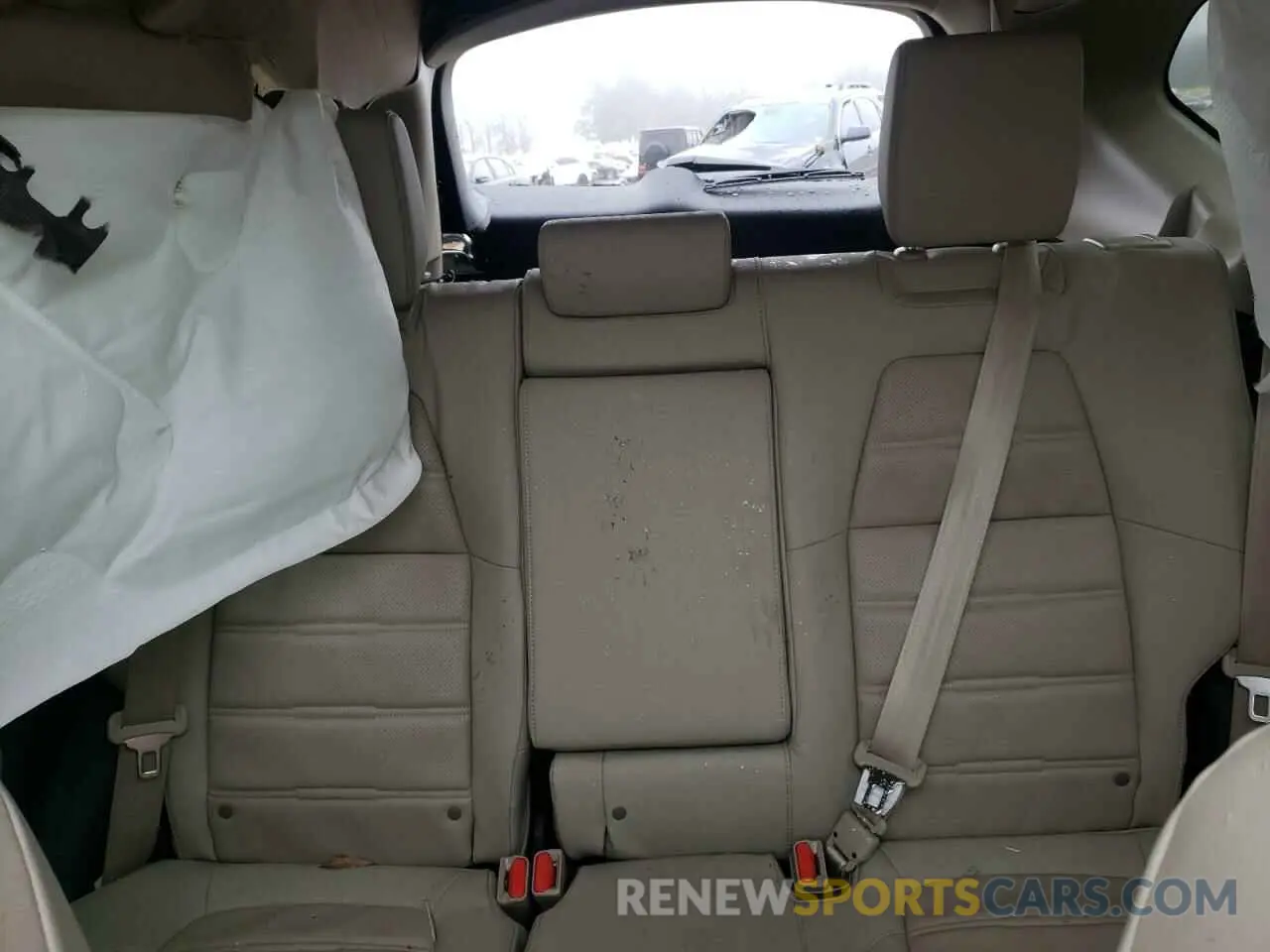 10 Photograph of a damaged car 2HKRW1H83KH503274 HONDA CRV 2019