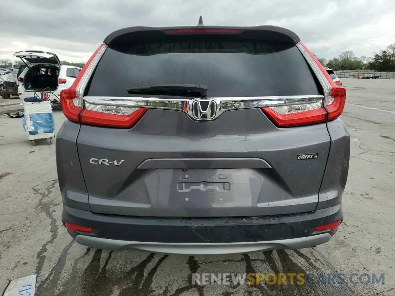 6 Photograph of a damaged car 2HKRW1H88KH509359 HONDA CRV 2019