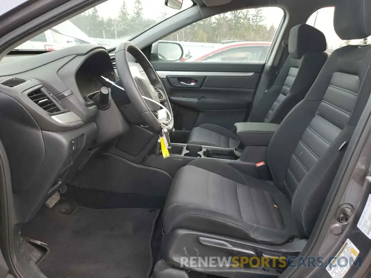 7 Photograph of a damaged car 2HKRW2H22KH135199 HONDA CRV 2019