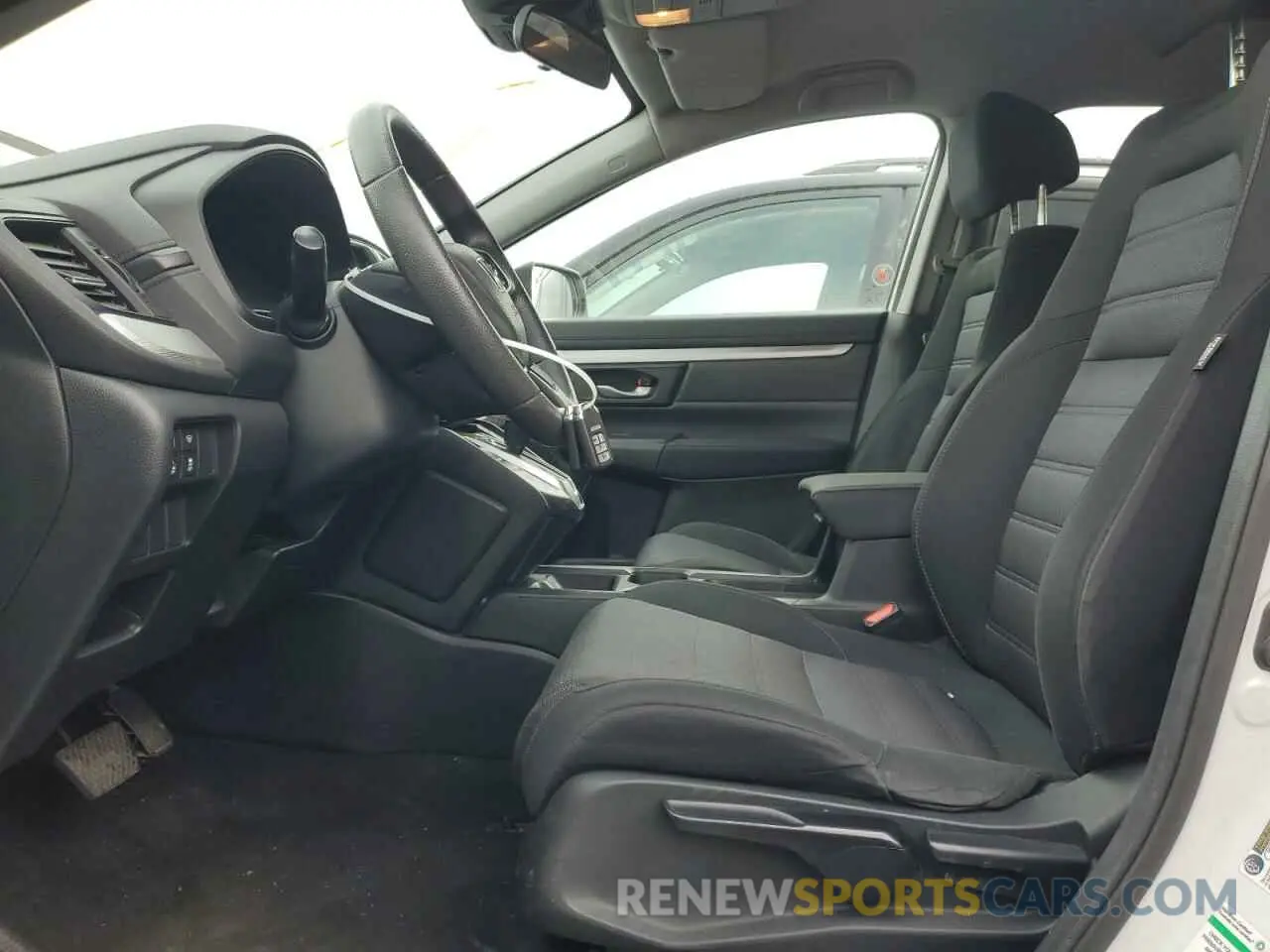 7 Photograph of a damaged car 2HKRW2H23KH123921 HONDA CRV 2019