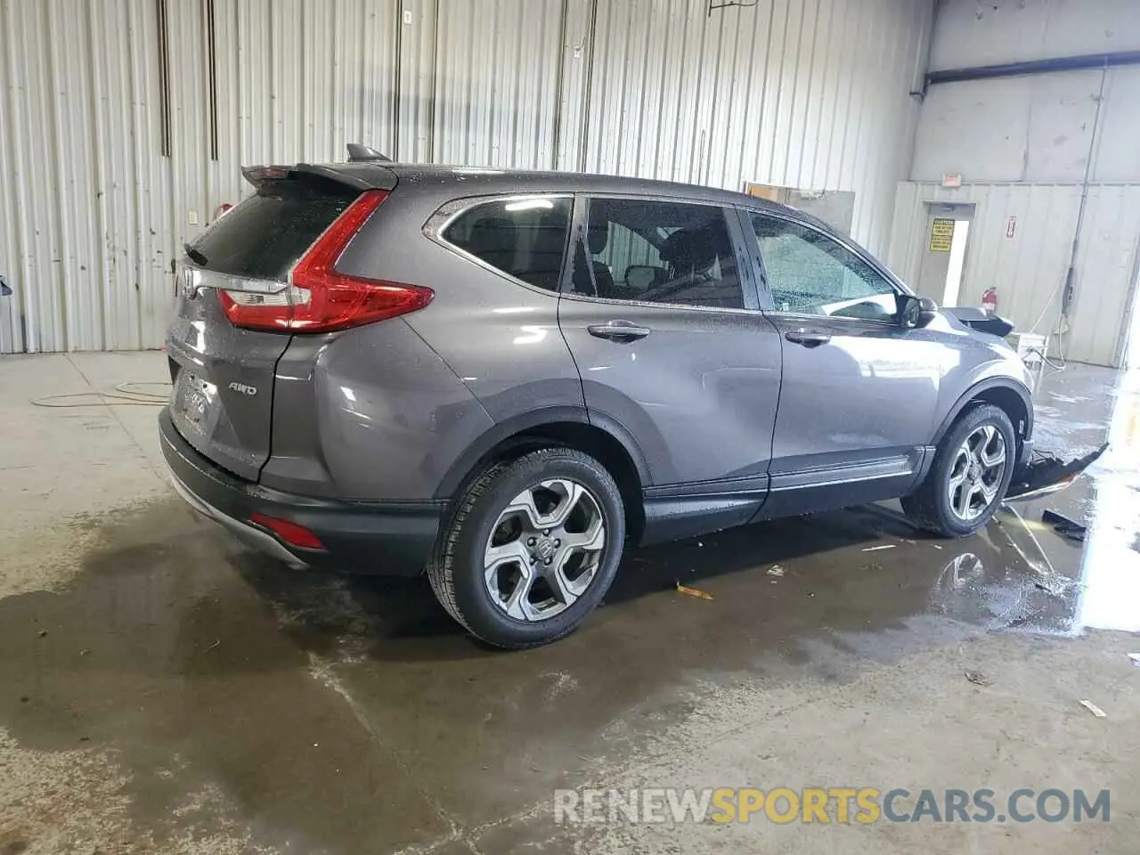 3 Photograph of a damaged car 2HKRW2H50KH630477 HONDA CRV 2019