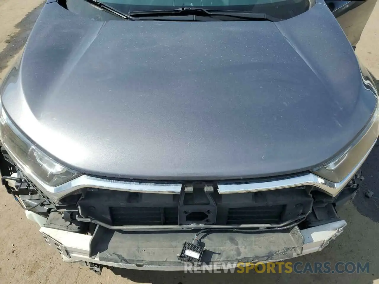 11 Photograph of a damaged car 2HKRW2H51KH609413 HONDA CRV 2019