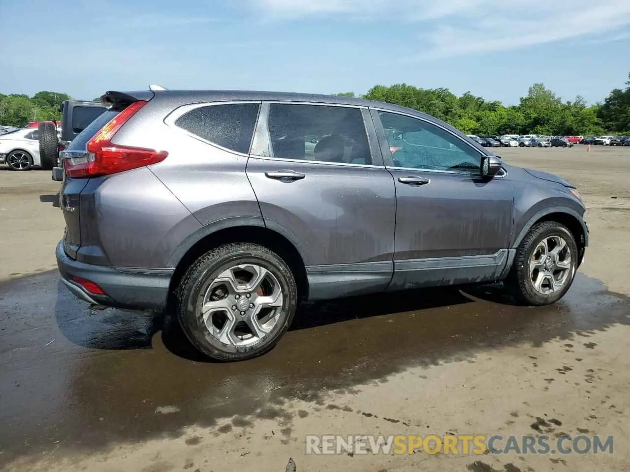 3 Photograph of a damaged car 2HKRW2H51KH609413 HONDA CRV 2019