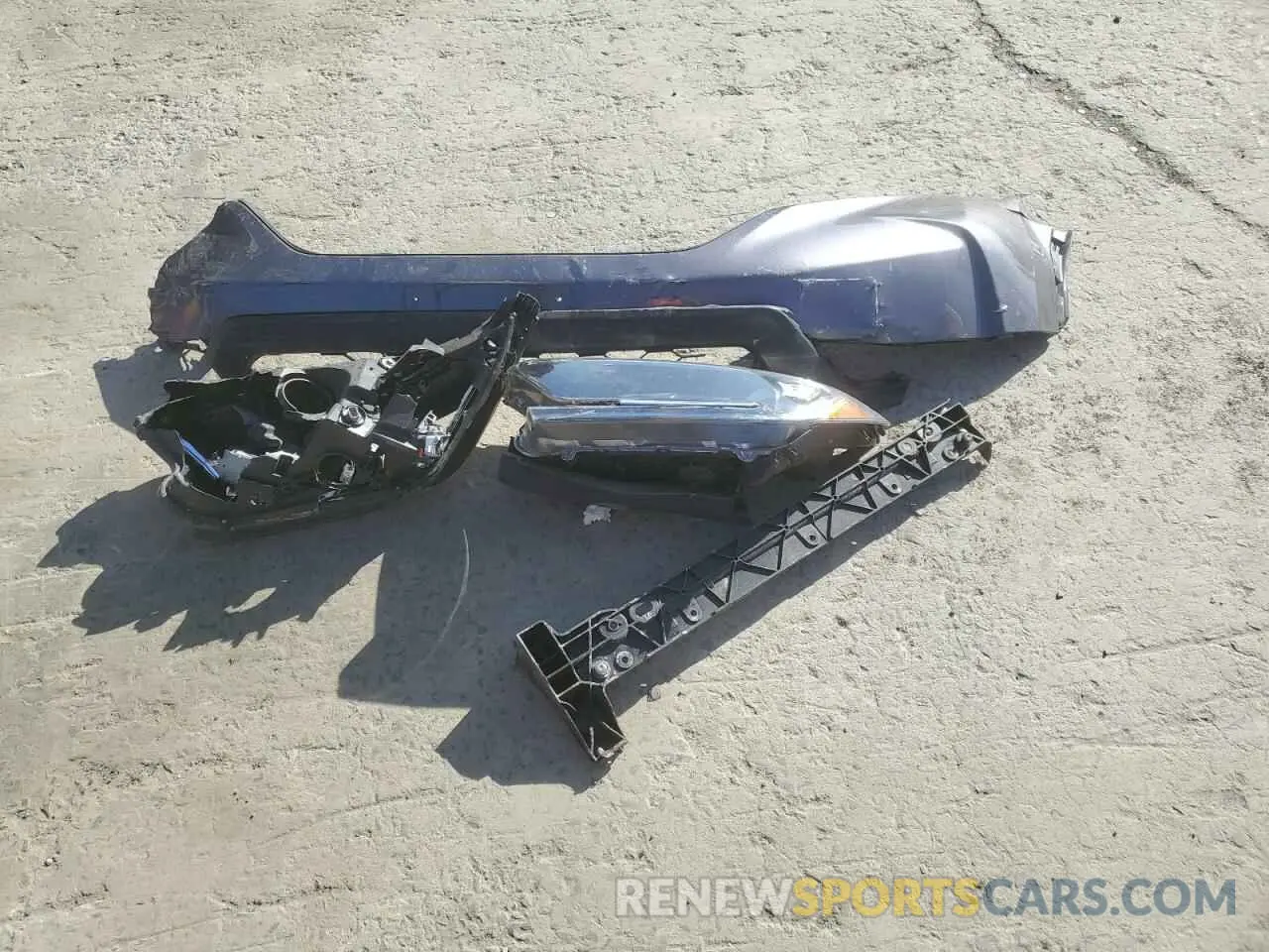 13 Photograph of a damaged car 2HKRW2H51KH626714 HONDA CRV 2019