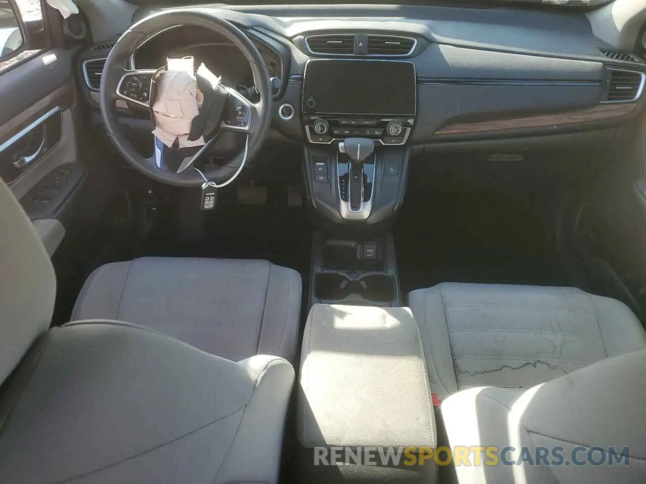 8 Photograph of a damaged car 2HKRW2H51KH626714 HONDA CRV 2019
