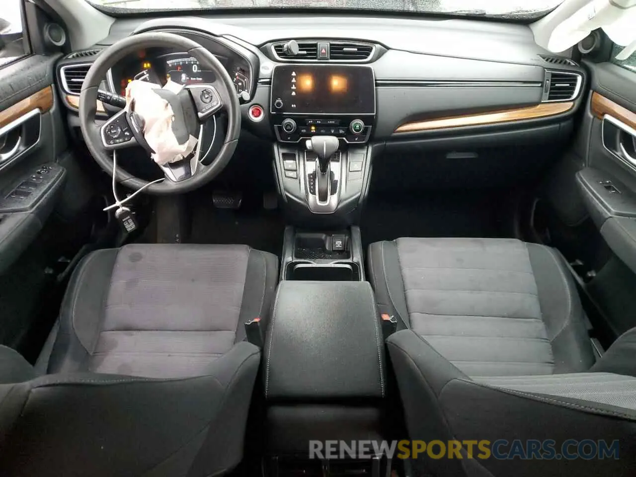 8 Photograph of a damaged car 2HKRW2H51KH670065 HONDA CRV 2019