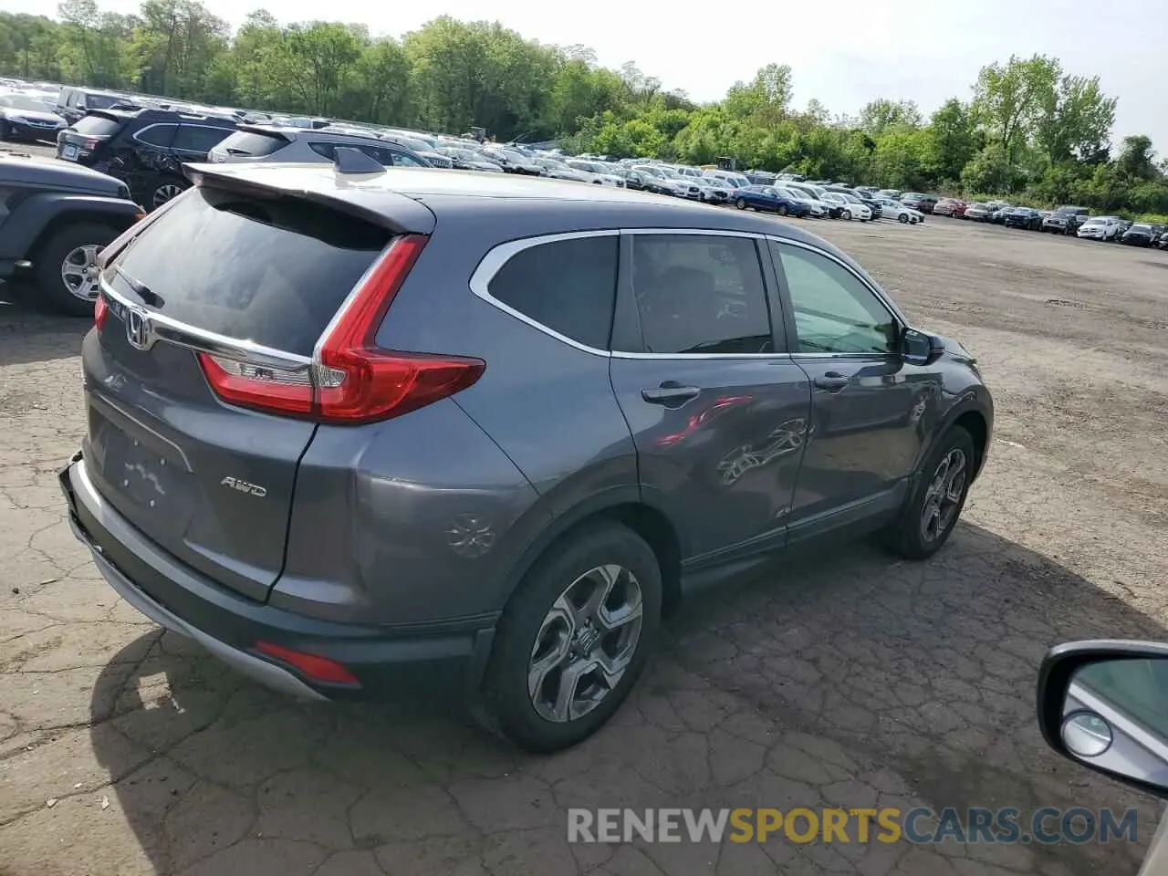 3 Photograph of a damaged car 2HKRW2H52KH609484 HONDA CRV 2019