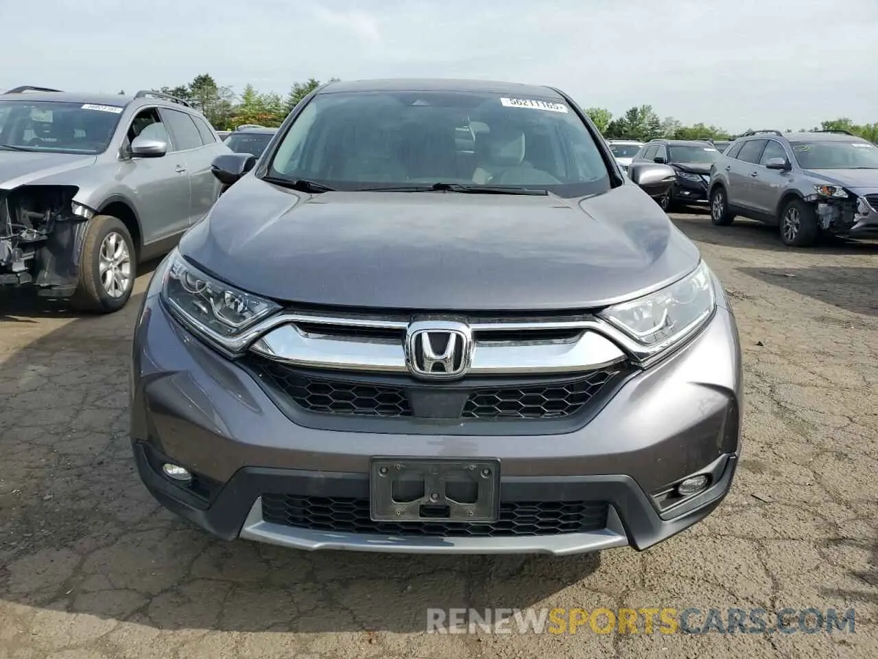 5 Photograph of a damaged car 2HKRW2H52KH609484 HONDA CRV 2019