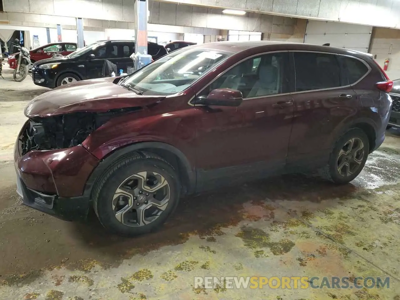1 Photograph of a damaged car 2HKRW2H52KH655333 HONDA CRV 2019