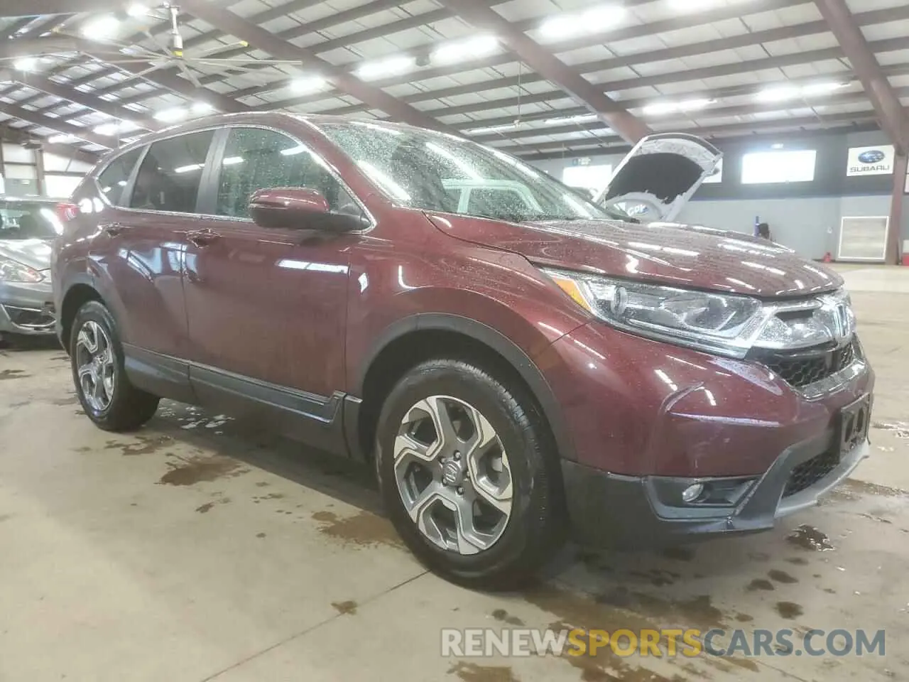 4 Photograph of a damaged car 2HKRW2H52KH662962 HONDA CRV 2019