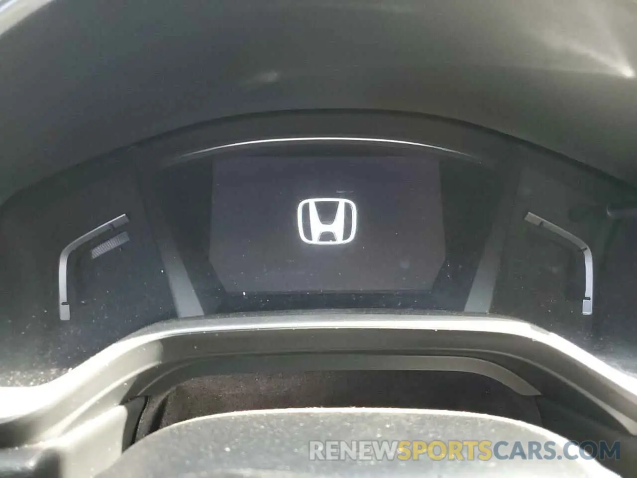 9 Photograph of a damaged car 2HKRW2H53KH605671 HONDA CRV 2019