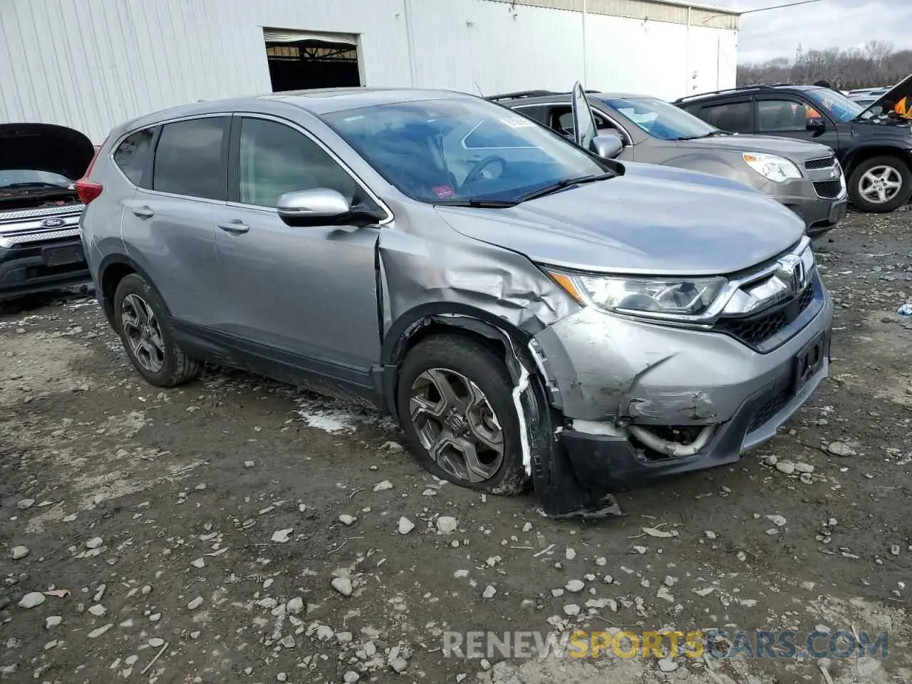 4 Photograph of a damaged car 2HKRW2H53KH640100 HONDA CRV 2019
