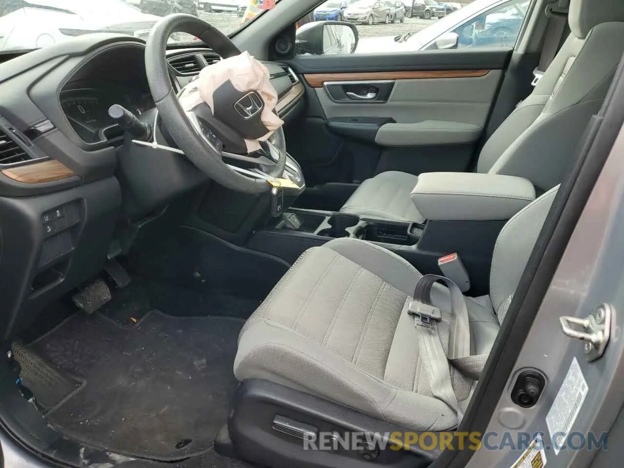 7 Photograph of a damaged car 2HKRW2H53KH640100 HONDA CRV 2019
