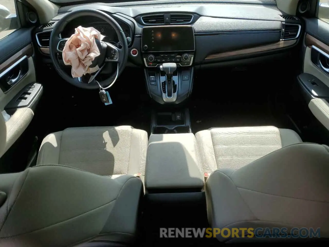 8 Photograph of a damaged car 2HKRW2H53KH665028 HONDA CRV 2019