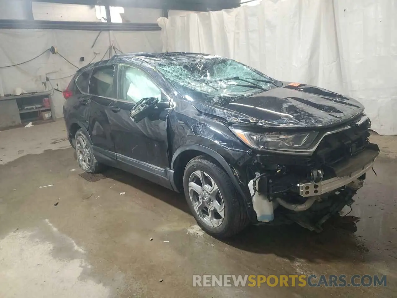 4 Photograph of a damaged car 2HKRW2H54KH625735 HONDA CRV 2019