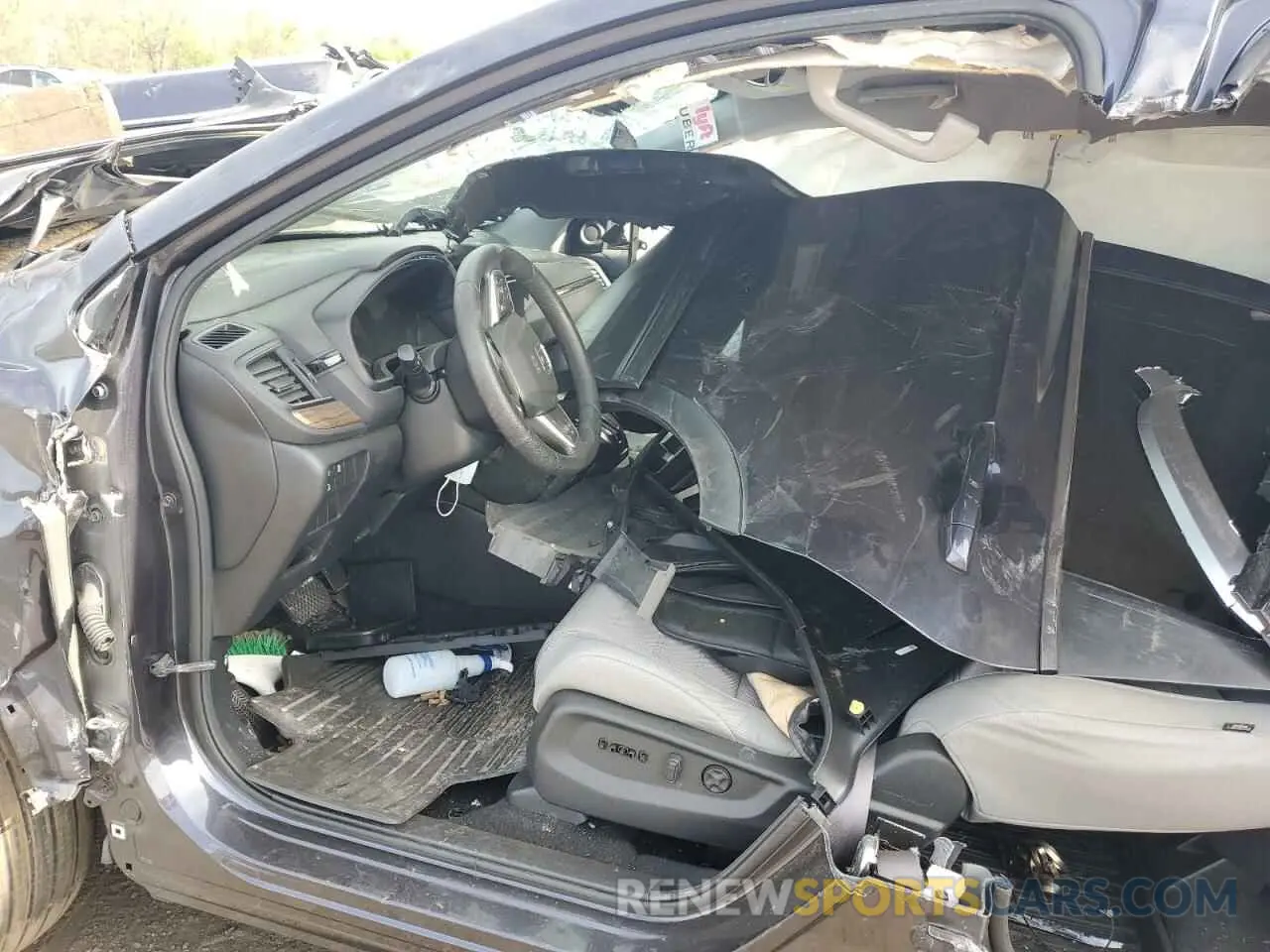 7 Photograph of a damaged car 2HKRW2H54KH666690 HONDA CRV 2019