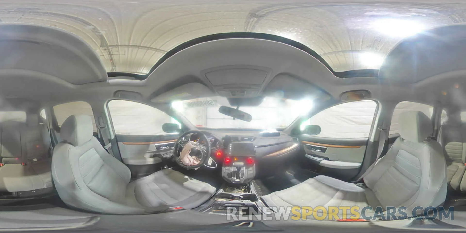 15 Photograph of a damaged car 2HKRW2H56KH662849 HONDA CRV 2019