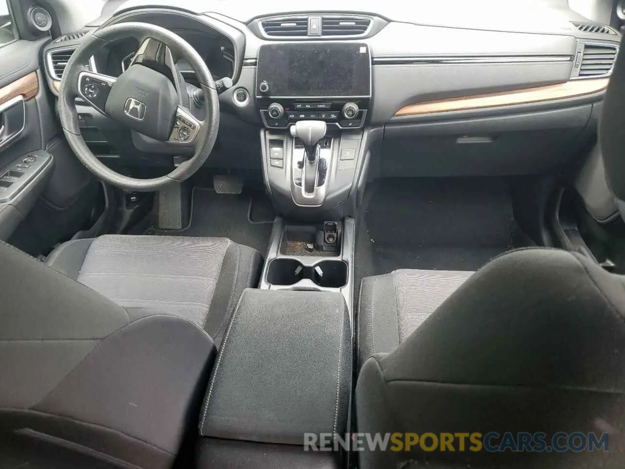 8 Photograph of a damaged car 2HKRW2H56KH674094 HONDA CRV 2019