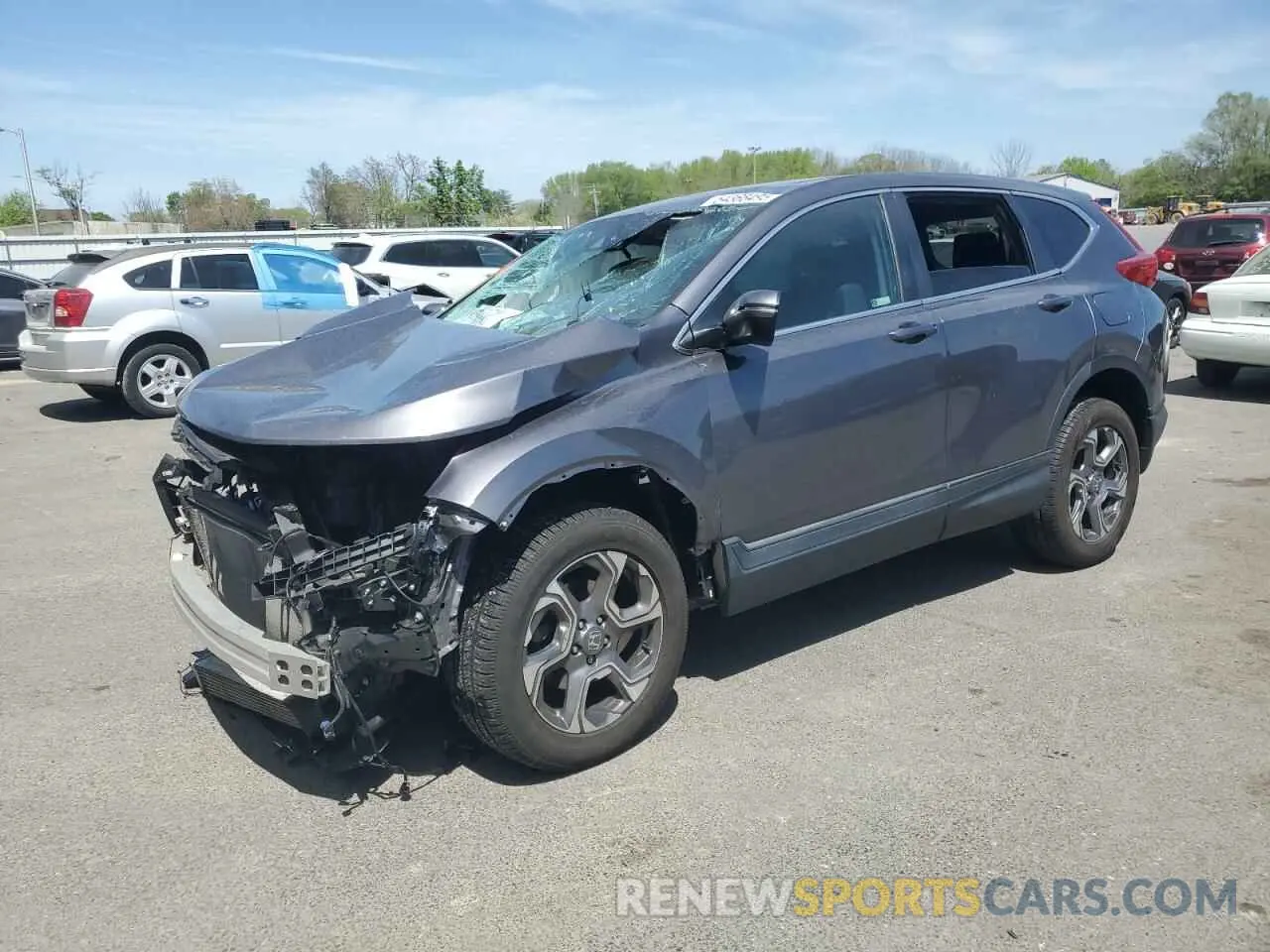 1 Photograph of a damaged car 2HKRW2H56KH675794 HONDA CRV 2019