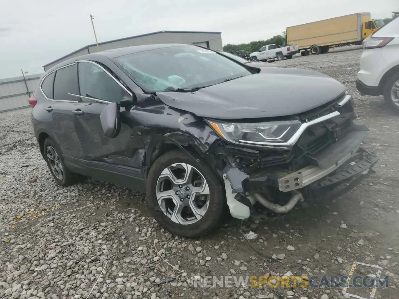 4 Photograph of a damaged car 2HKRW2H58KH667311 HONDA CRV 2019