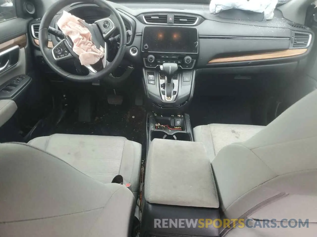 8 Photograph of a damaged car 2HKRW2H58KH667311 HONDA CRV 2019