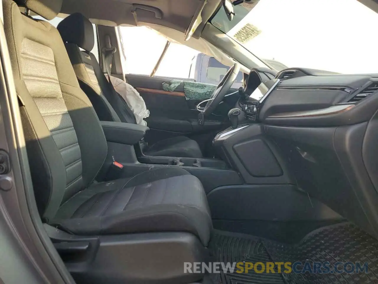 7 Photograph of a damaged car 2HKRW2H58KH675800 HONDA CRV 2019