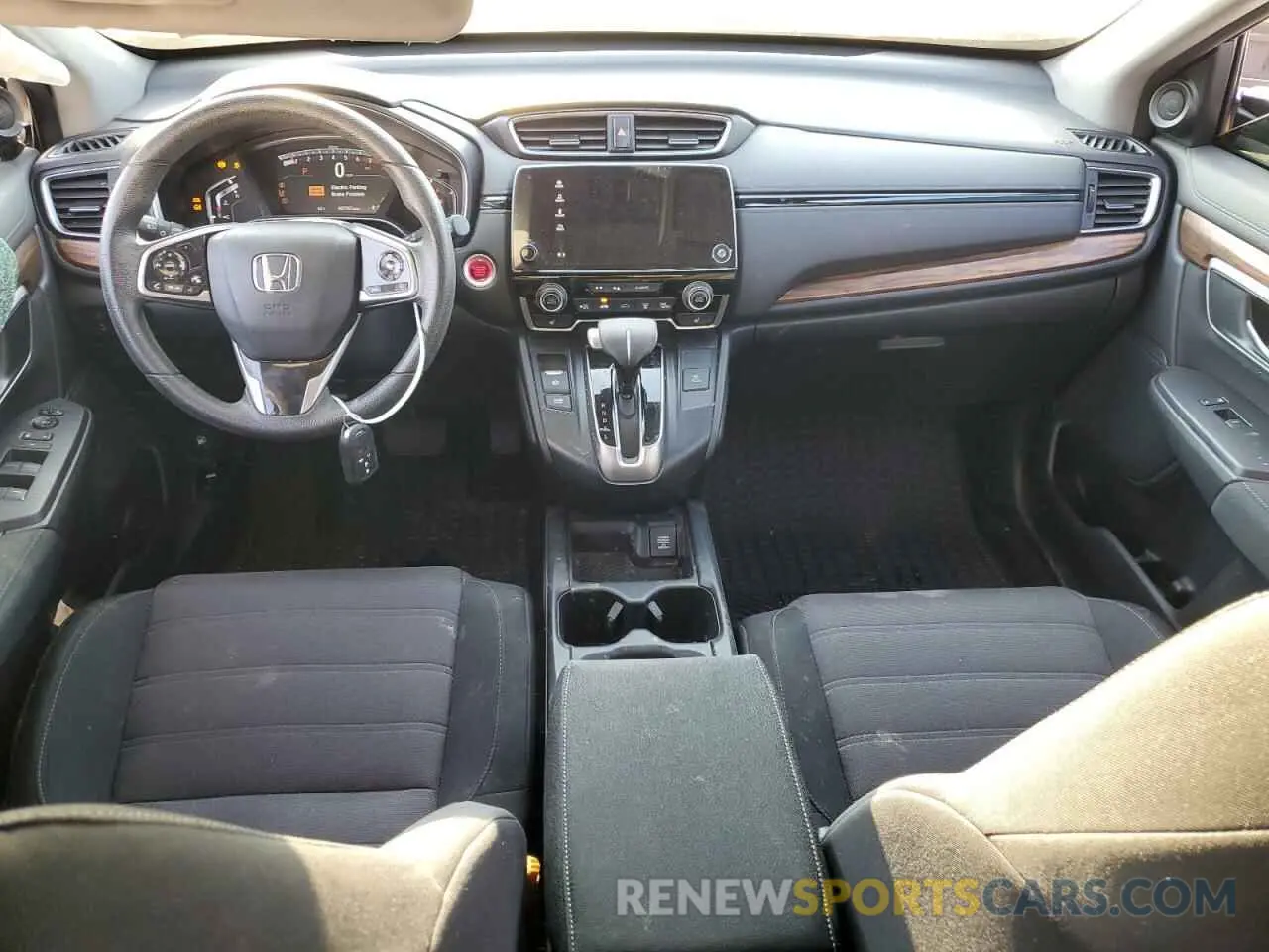 8 Photograph of a damaged car 2HKRW2H58KH675800 HONDA CRV 2019