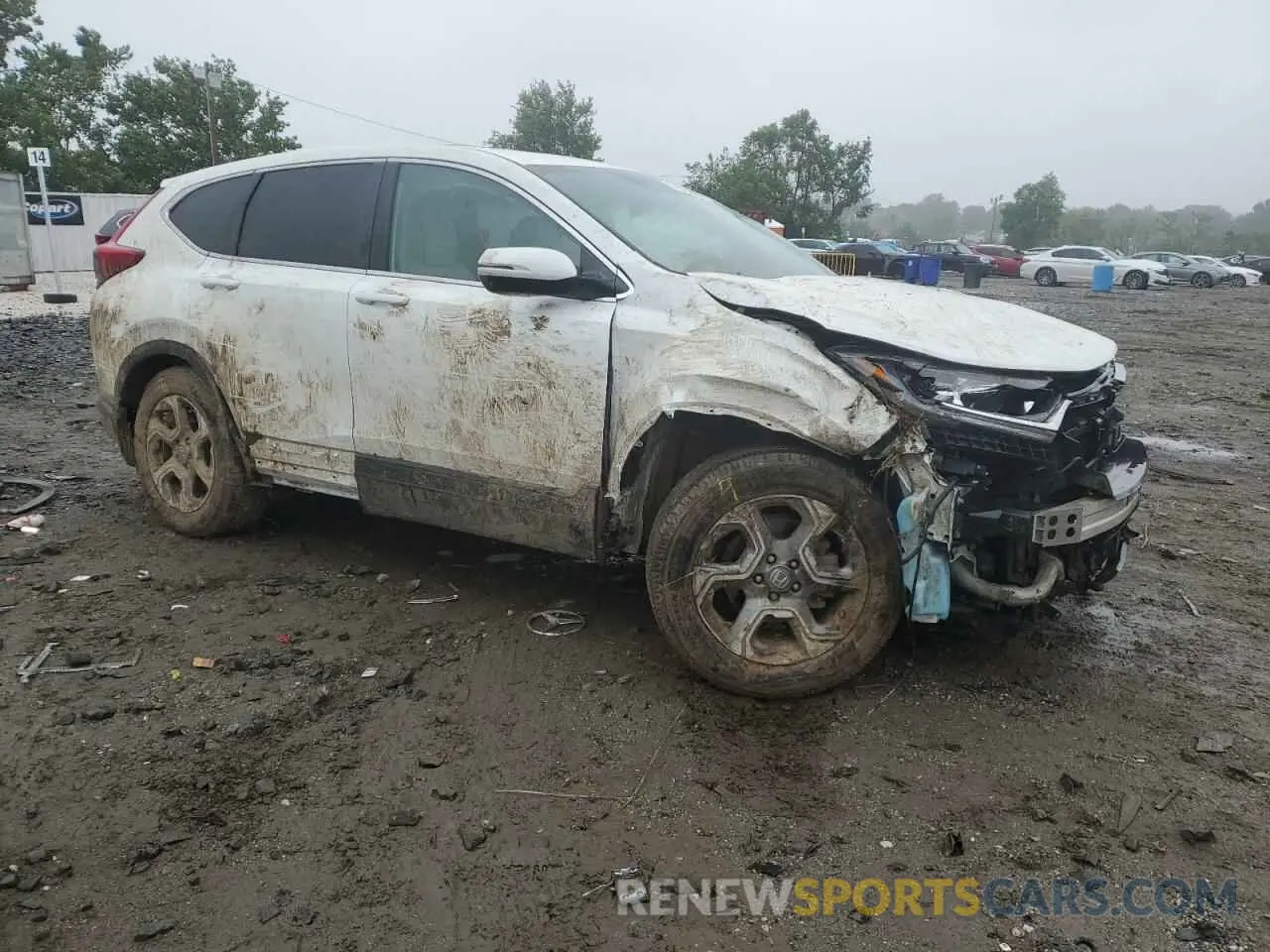 4 Photograph of a damaged car 2HKRW2H59KH613032 HONDA CRV 2019