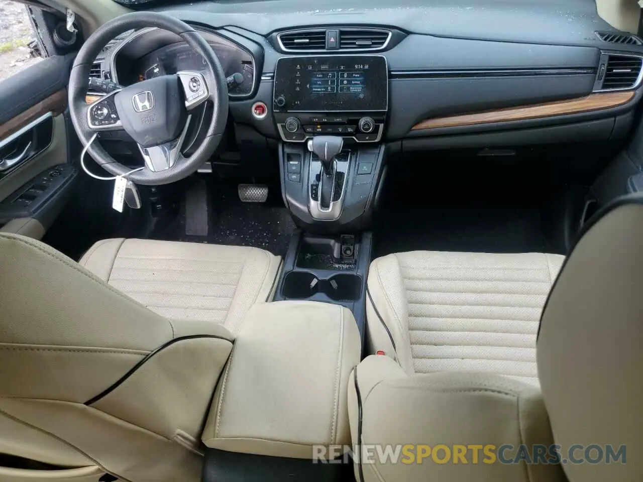 8 Photograph of a damaged car 2HKRW2H59KH613032 HONDA CRV 2019
