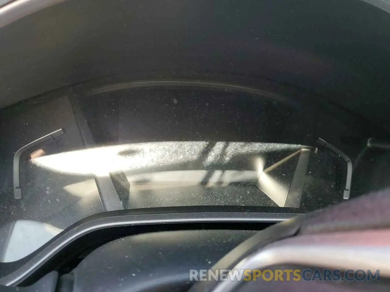 9 Photograph of a damaged car 2HKRW2H59KH631918 HONDA CRV 2019