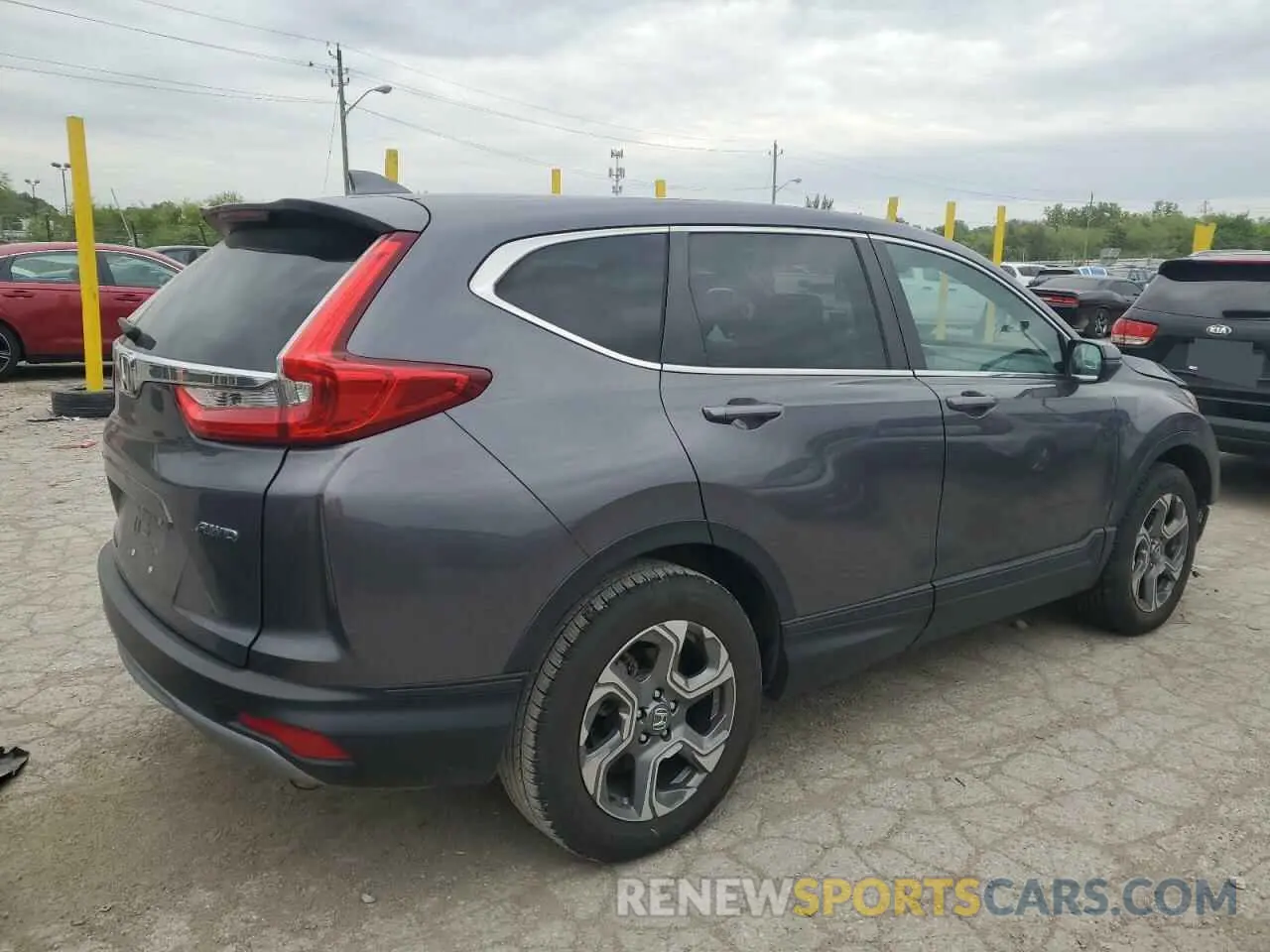 3 Photograph of a damaged car 2HKRW2H59KH663753 HONDA CRV 2019