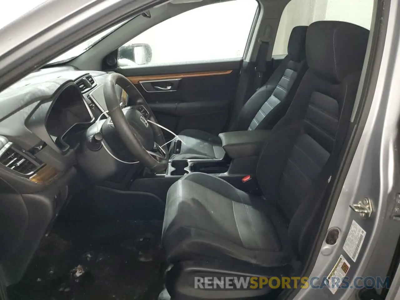 7 Photograph of a damaged car 2HKRW2H5XKH662286 HONDA CRV 2019
