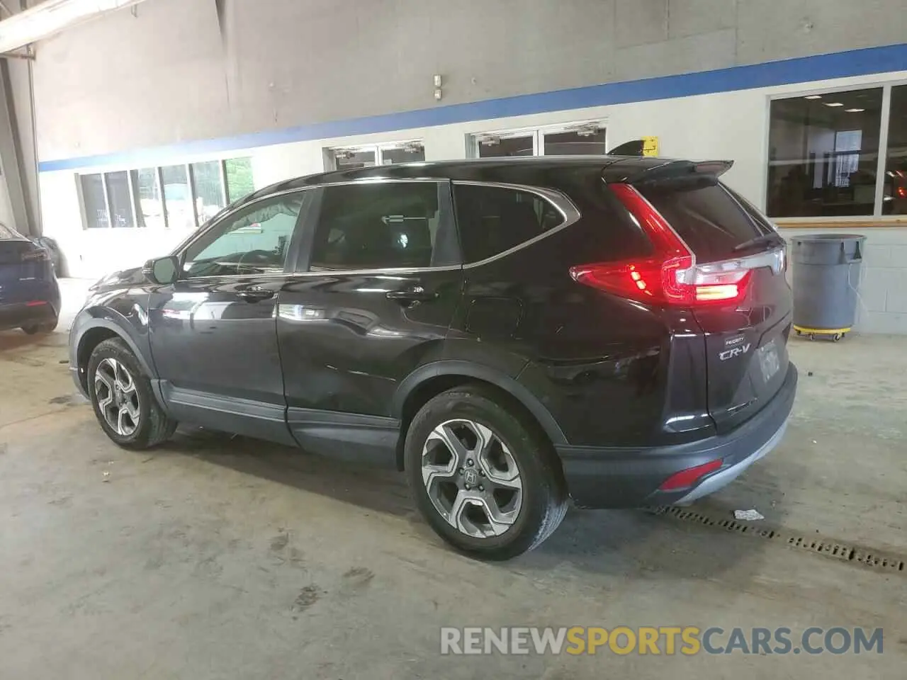 2 Photograph of a damaged car 2HKRW2H80KH675025 HONDA CRV 2019