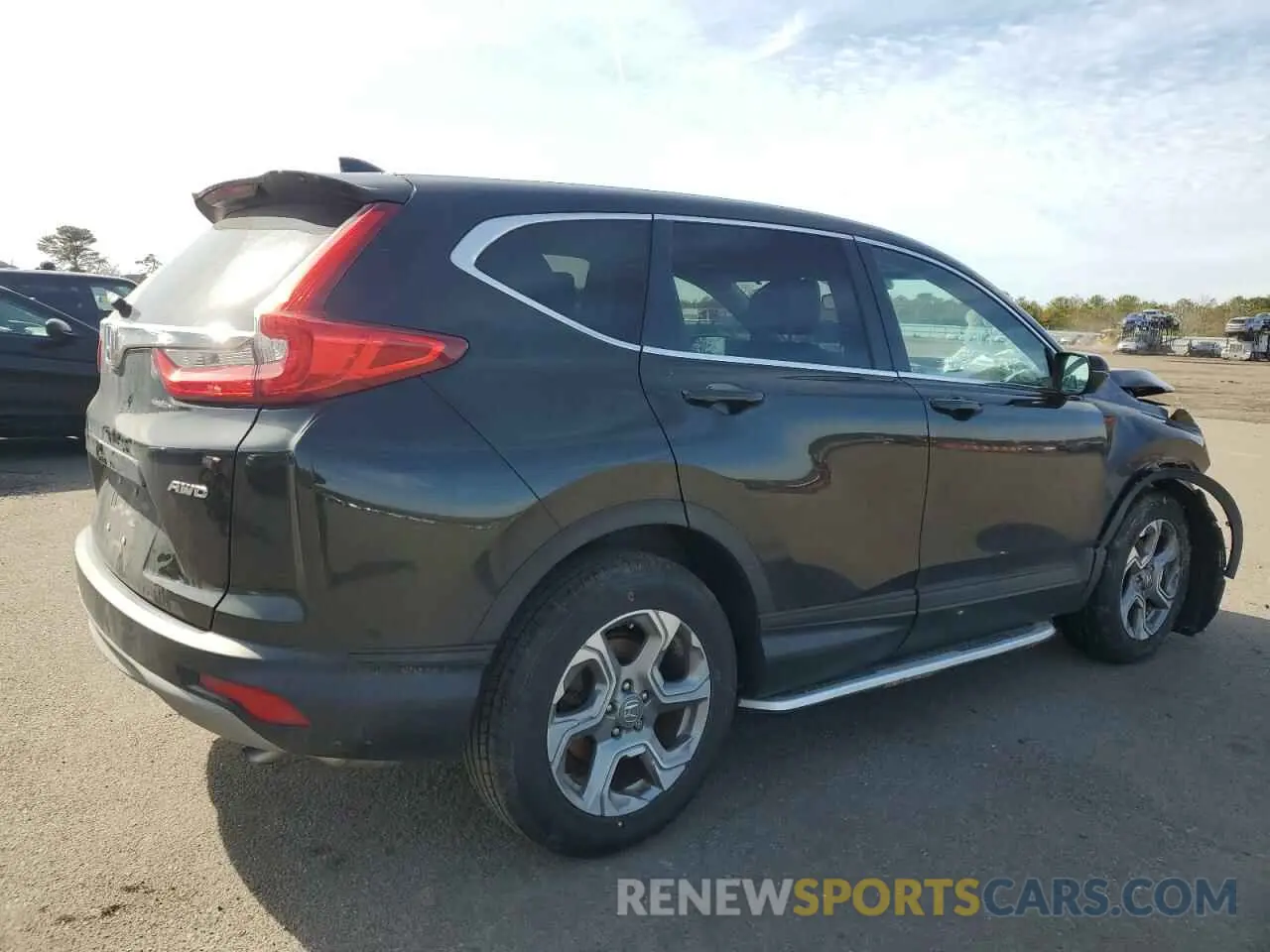 3 Photograph of a damaged car 2HKRW2H81KH623256 HONDA CRV 2019